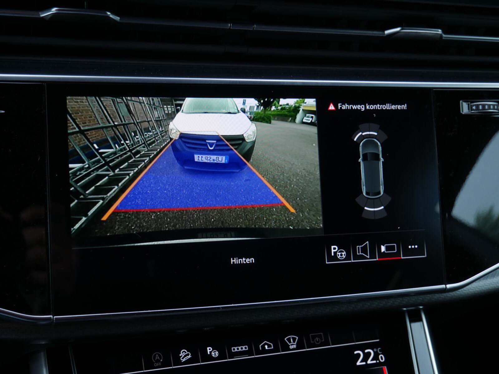 Audi RS Q8 – Bild 15