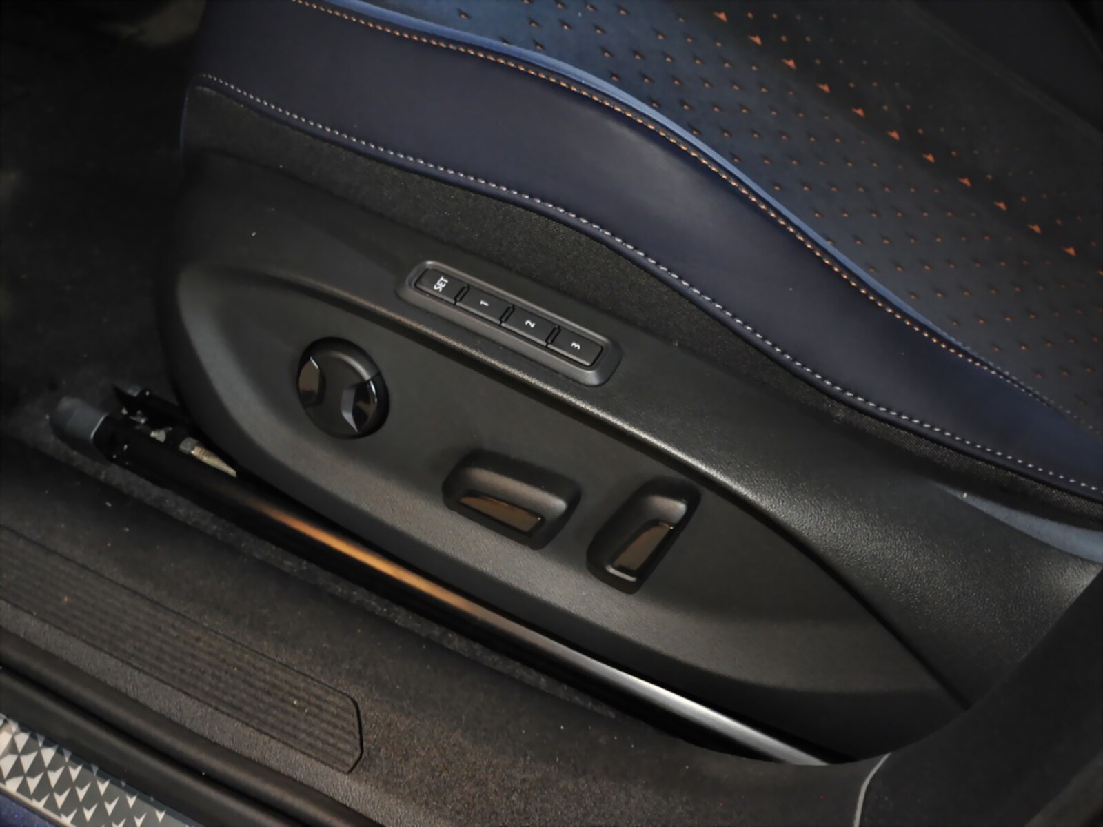 CUPRA Tavascan – Bild 11