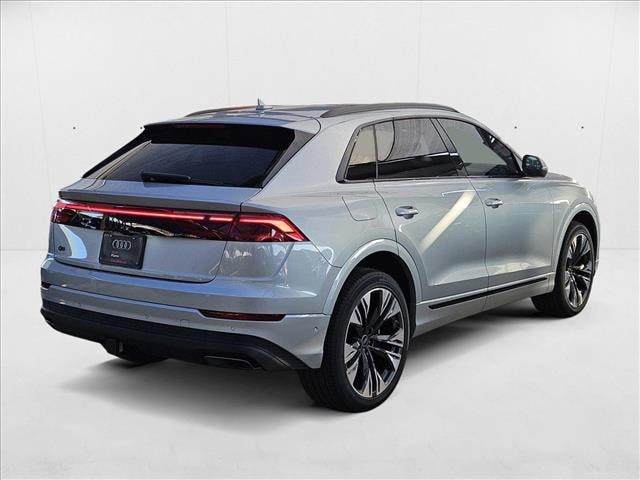 2025 Audi Q8