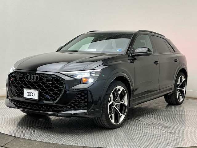 2026 Audi RS Q8 SUV performance
