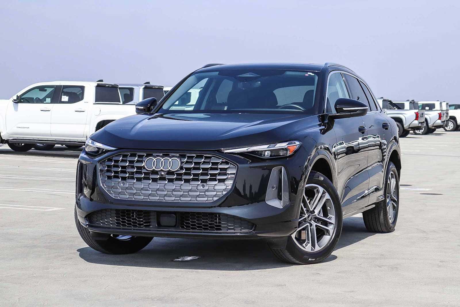 2025 Audi Q5 40 Premium's photo