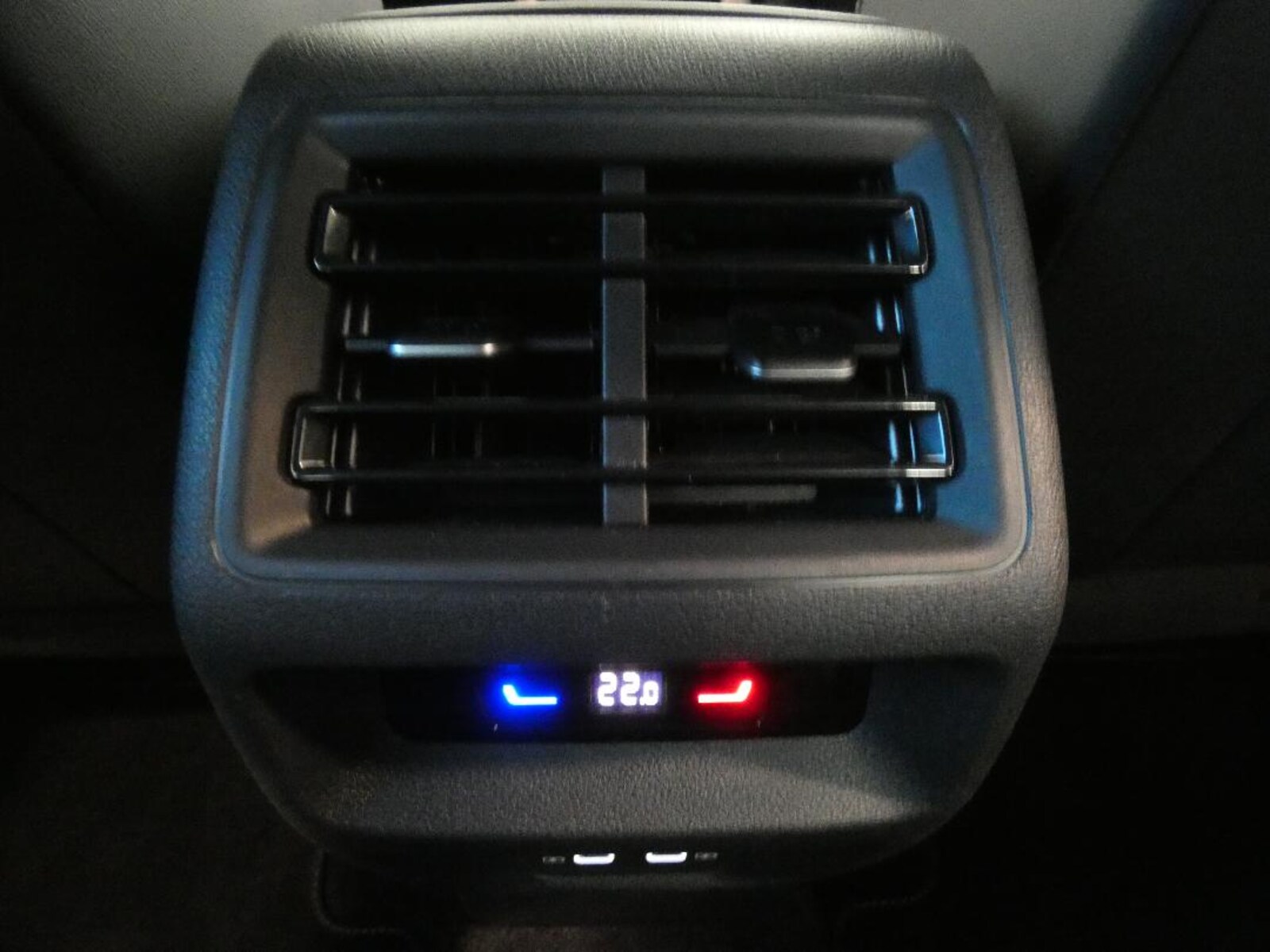 Volkswagen Tiguan – Bild 16