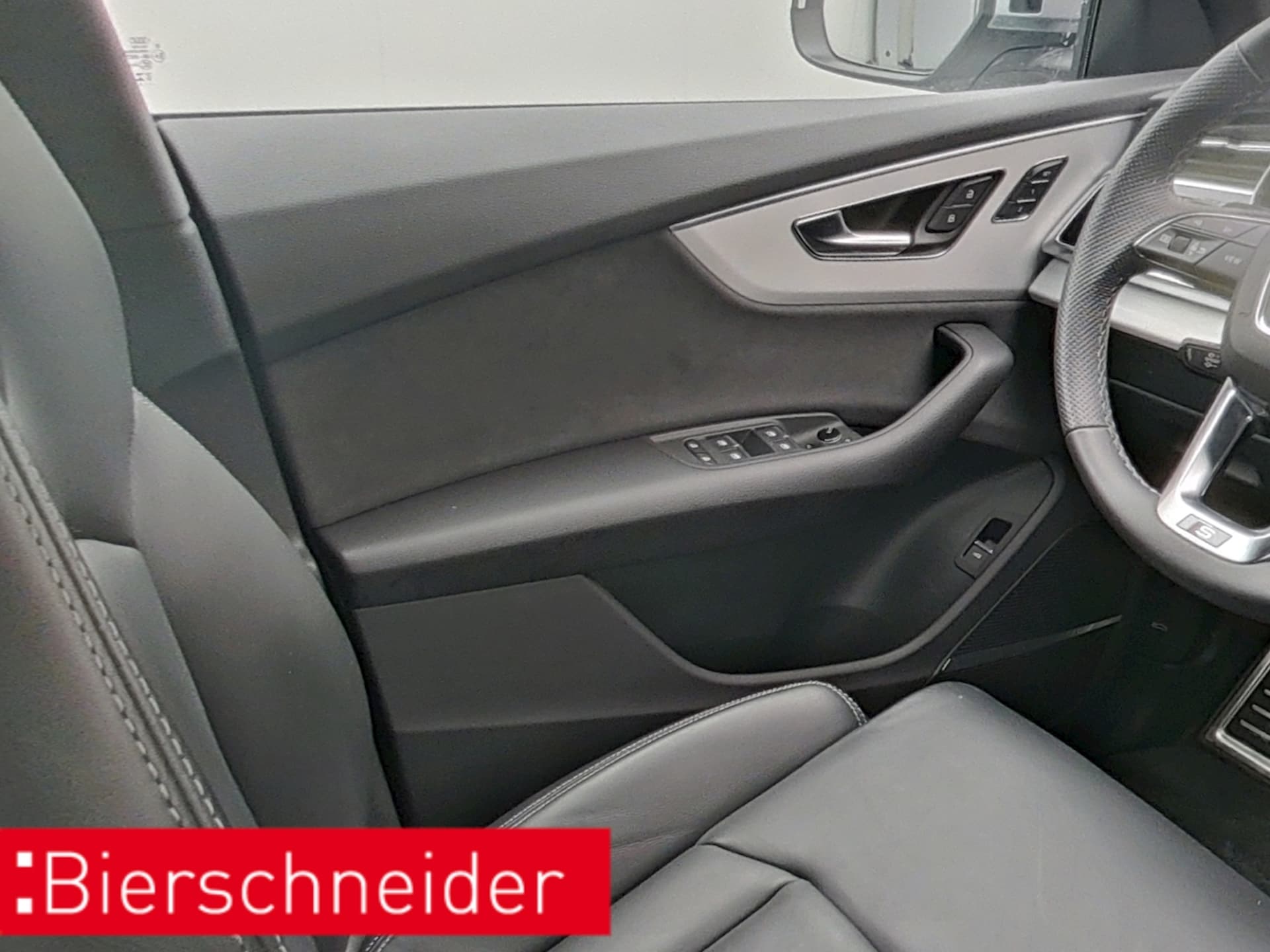 Audi SQ8 SUV