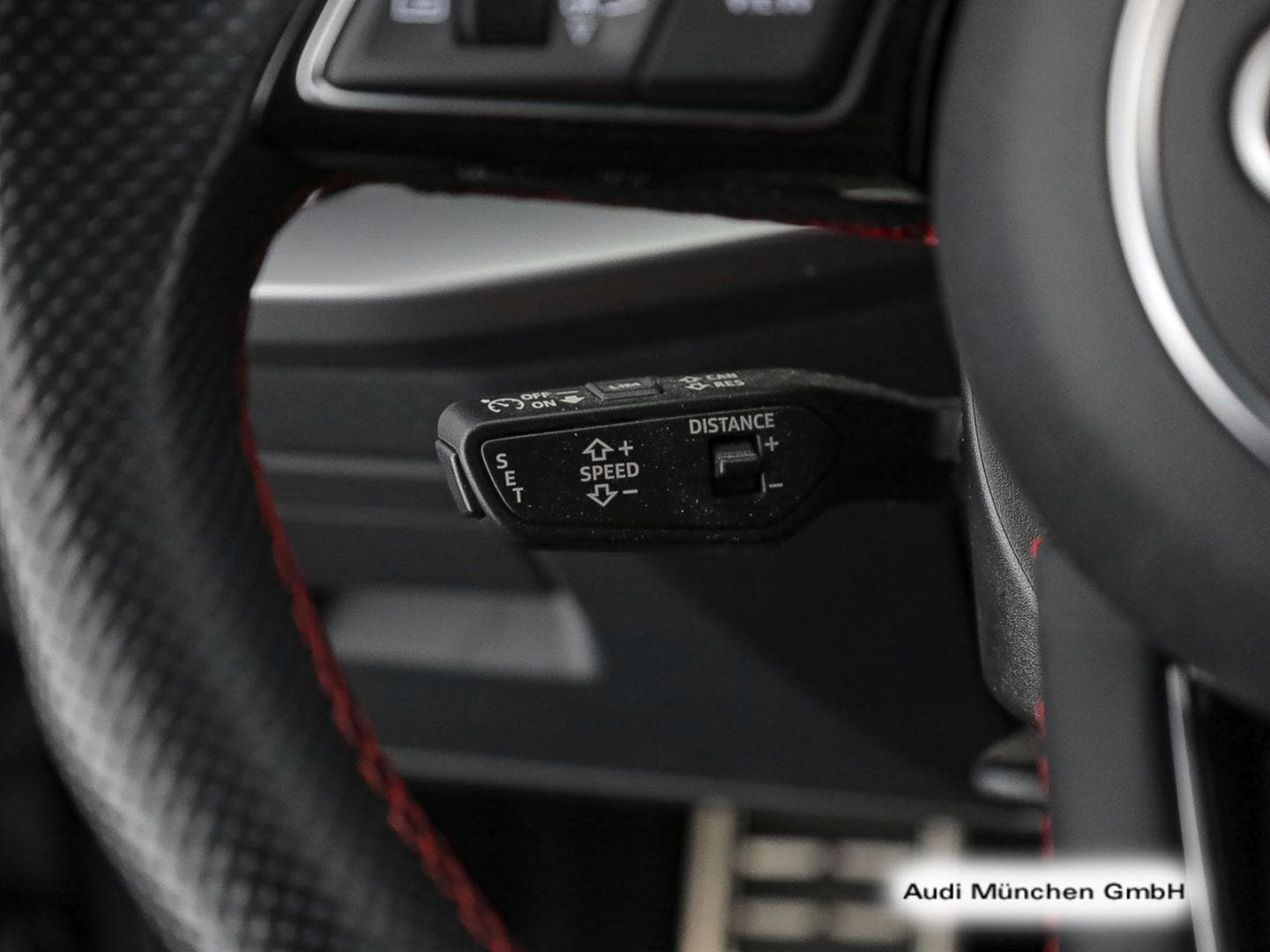Bild über Audi S3 Sportback TFSI quattro S tronic - für weitere Informationen kontaktieren Sie den Audi Partner