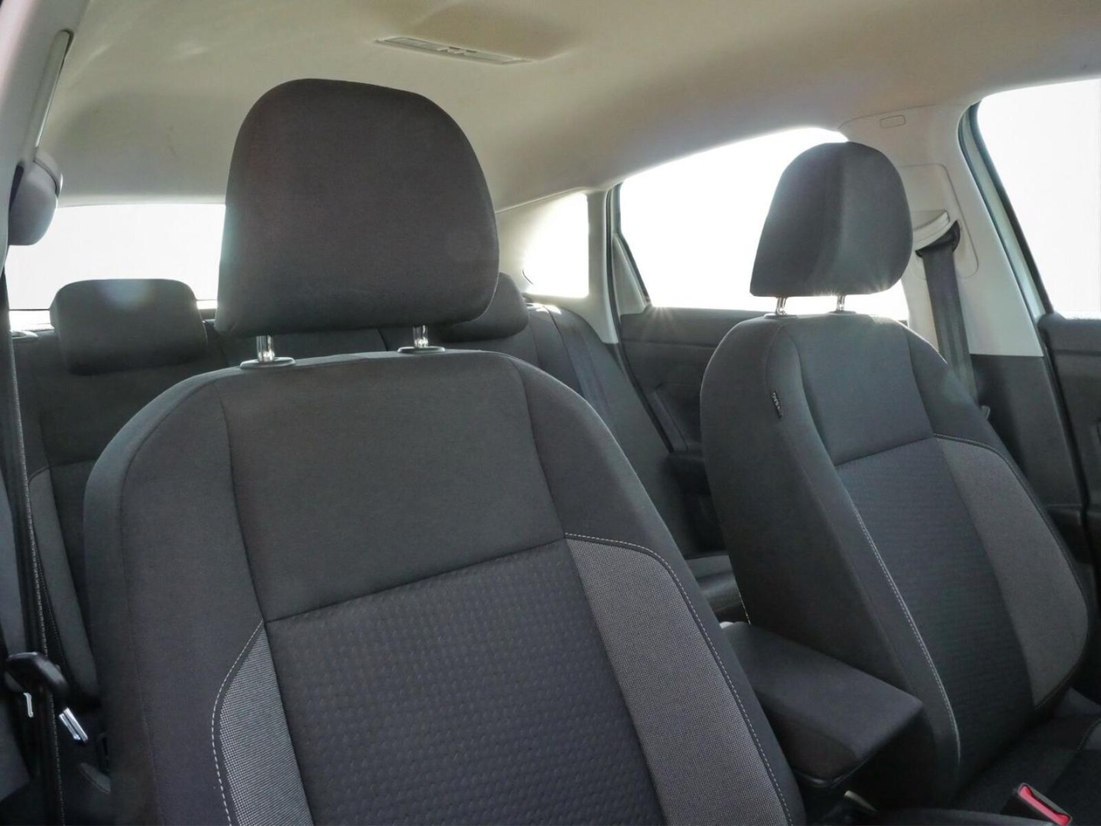 Volkswagen Taigo – Bild 10