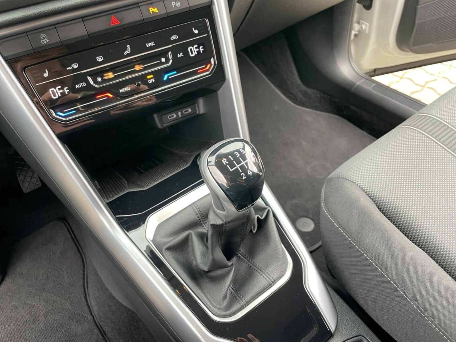 Volkswagen T-Roc – Bild 26