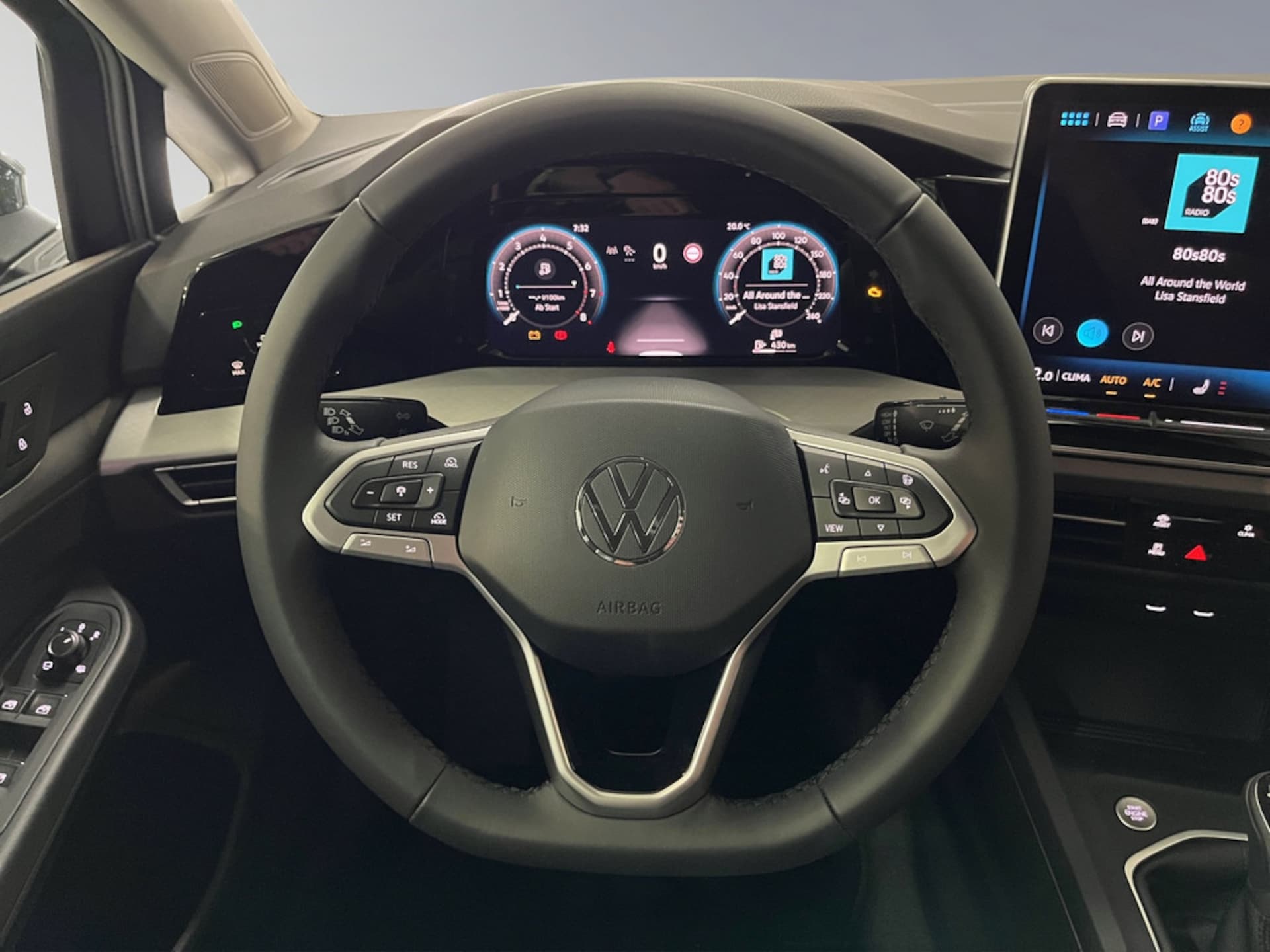 Volkswagen Golf Life