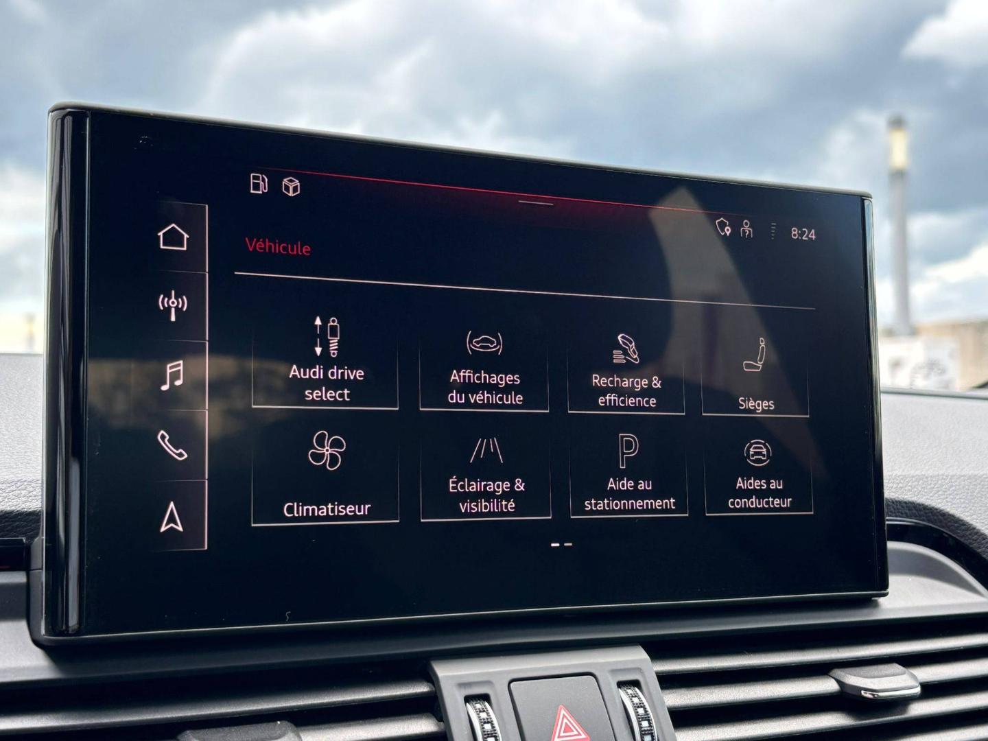 Image about Audi Q5 Sportback TFSI e Black Edition 50 TFSI e Hybride rechargeable quattro220(299)kW(ch)S tronic