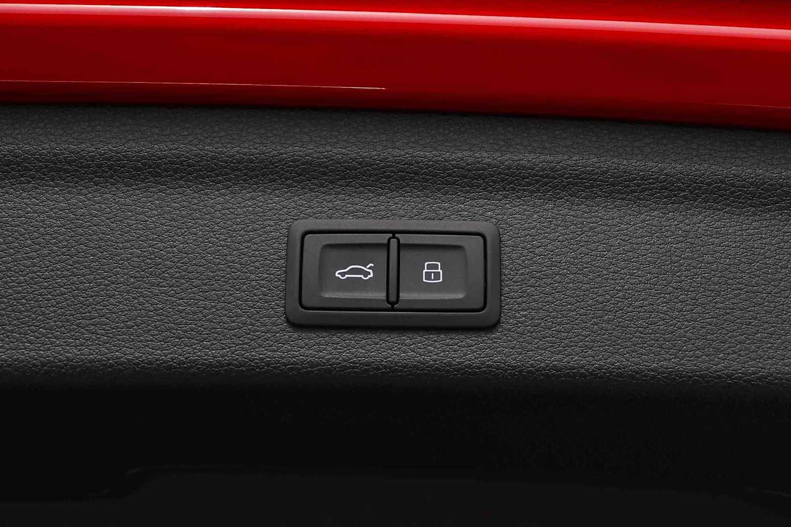 2025 Audi Q3 S Line Premium - Photo 37
