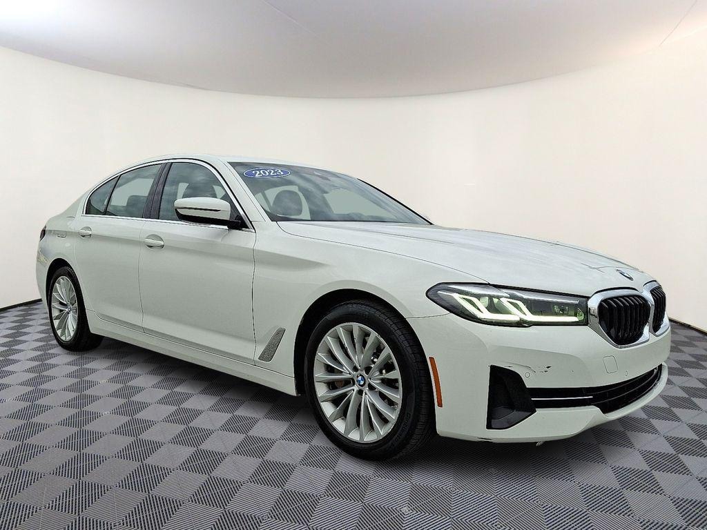 2023 BMW 530