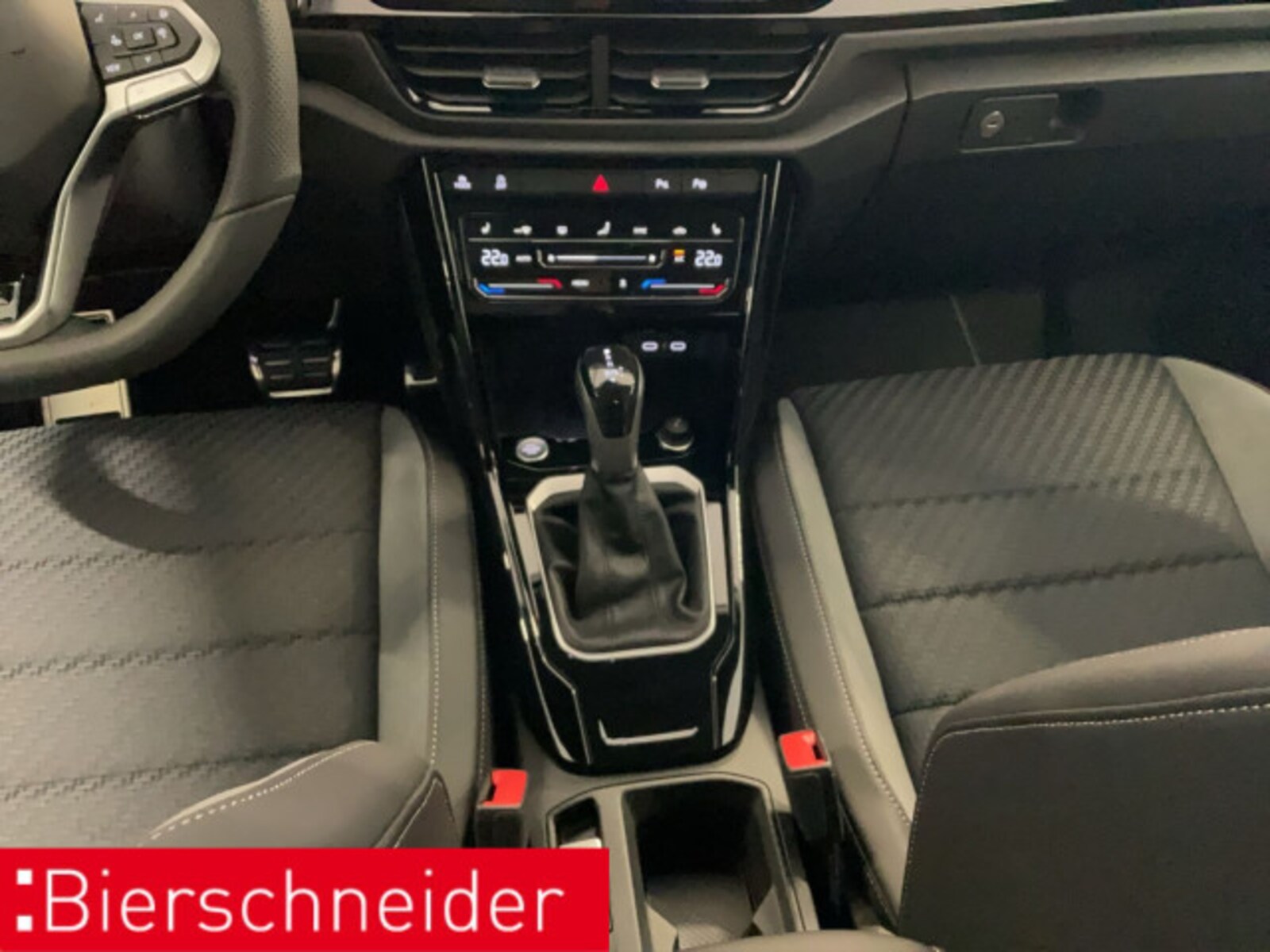 Volkswagen T-Roc Cabriolet – Bild 15
