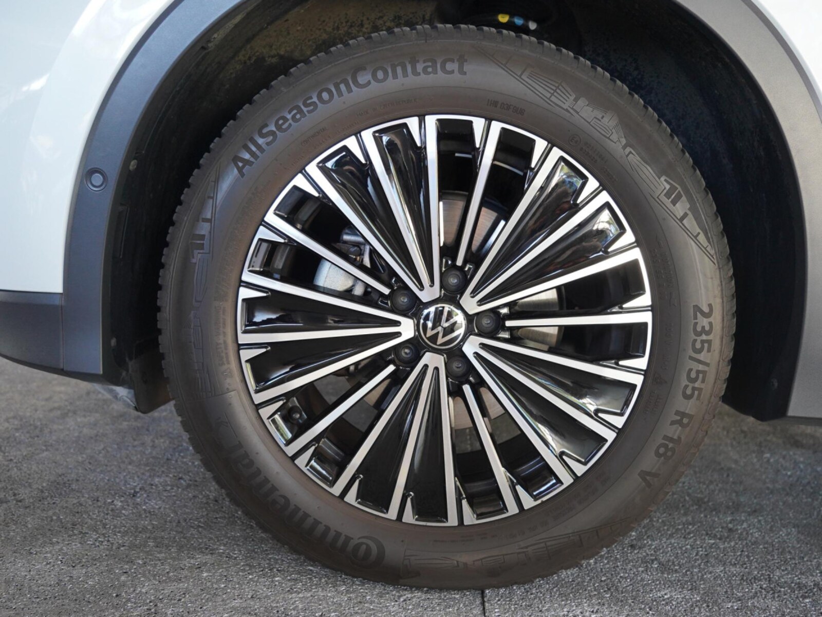 Volkswagen Tiguan – Bild 16