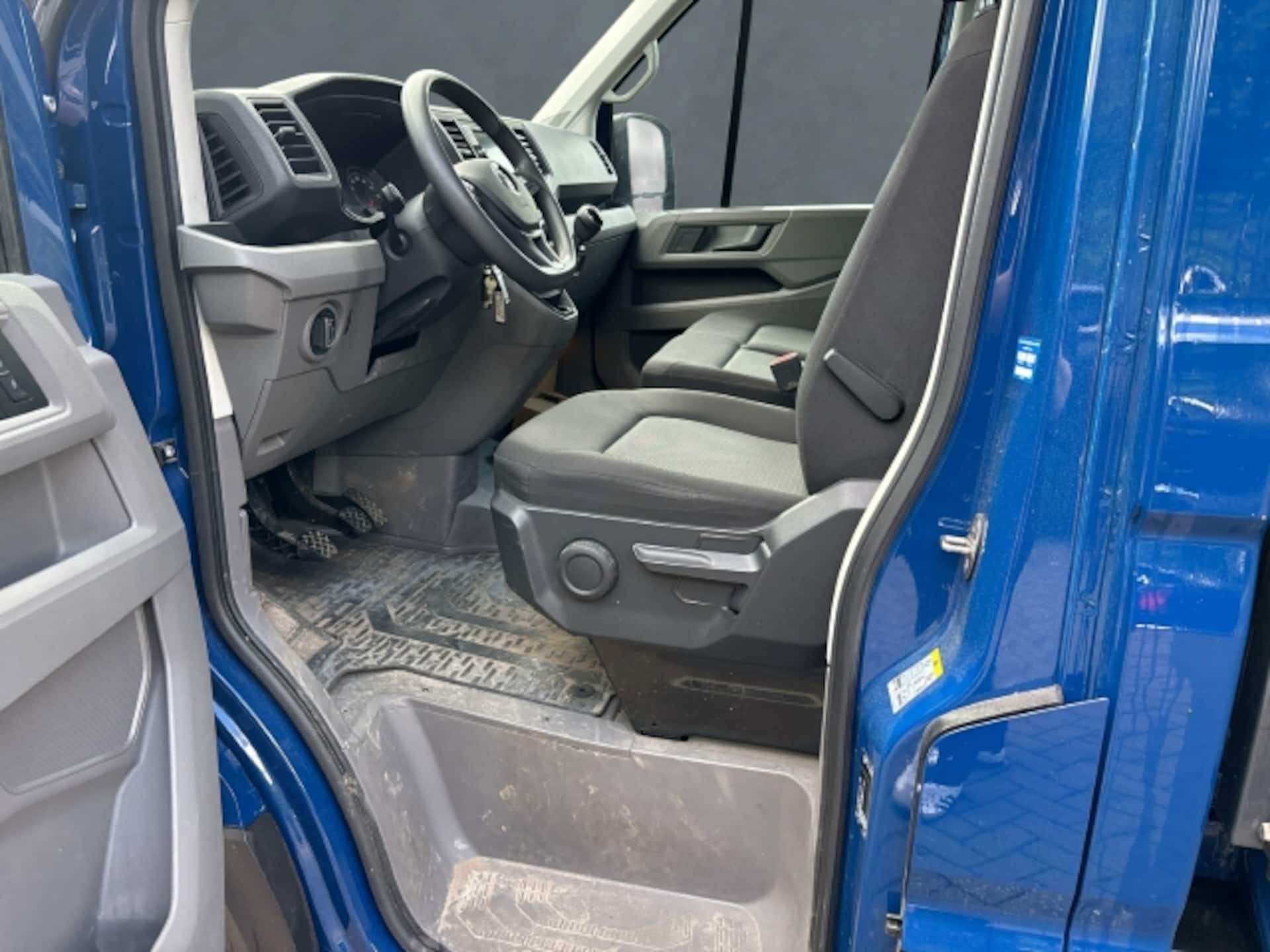 Volkswagen Crafter Einzelkabine langer Radstand