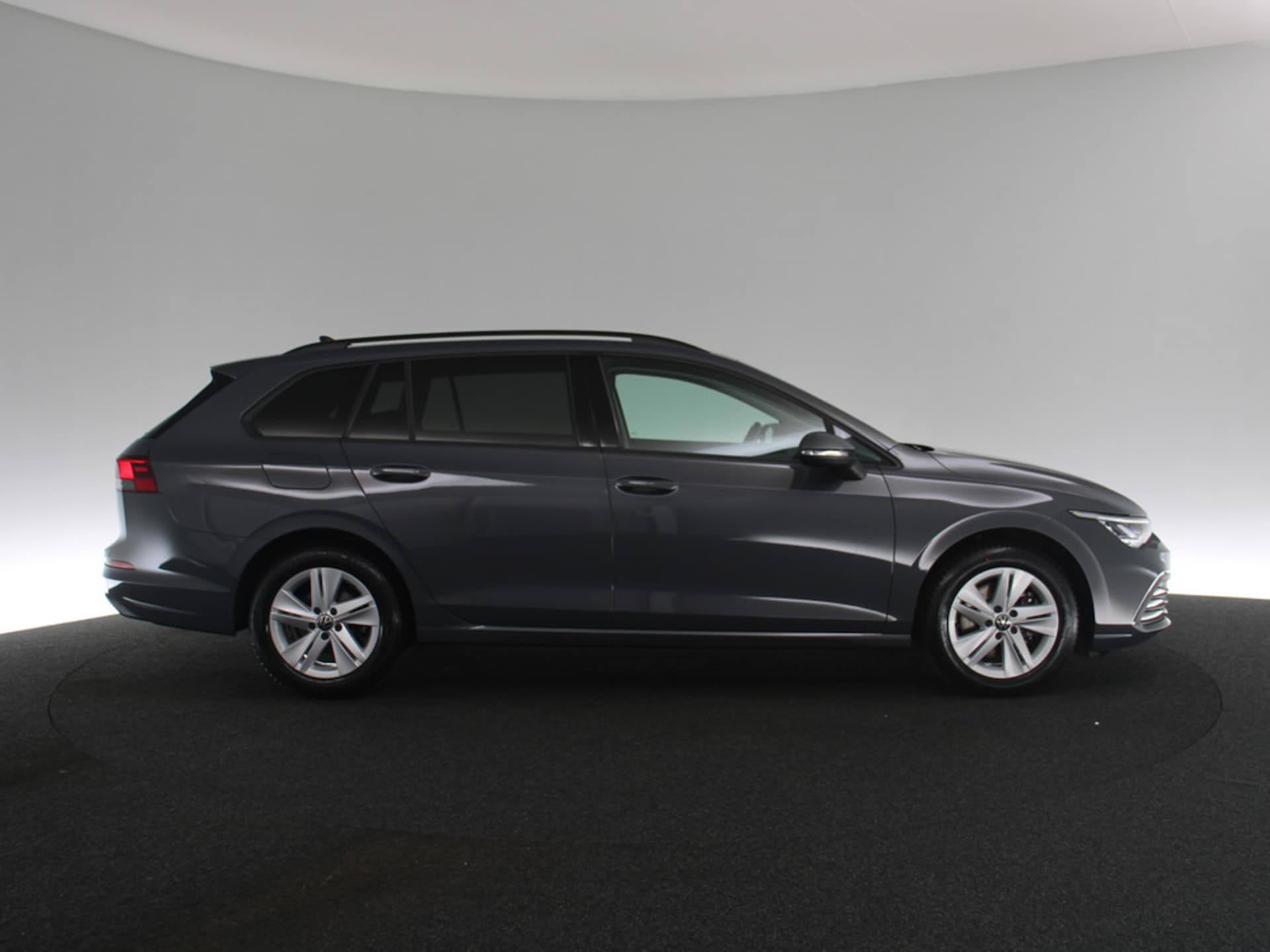 Volkswagen Golf Variant Life