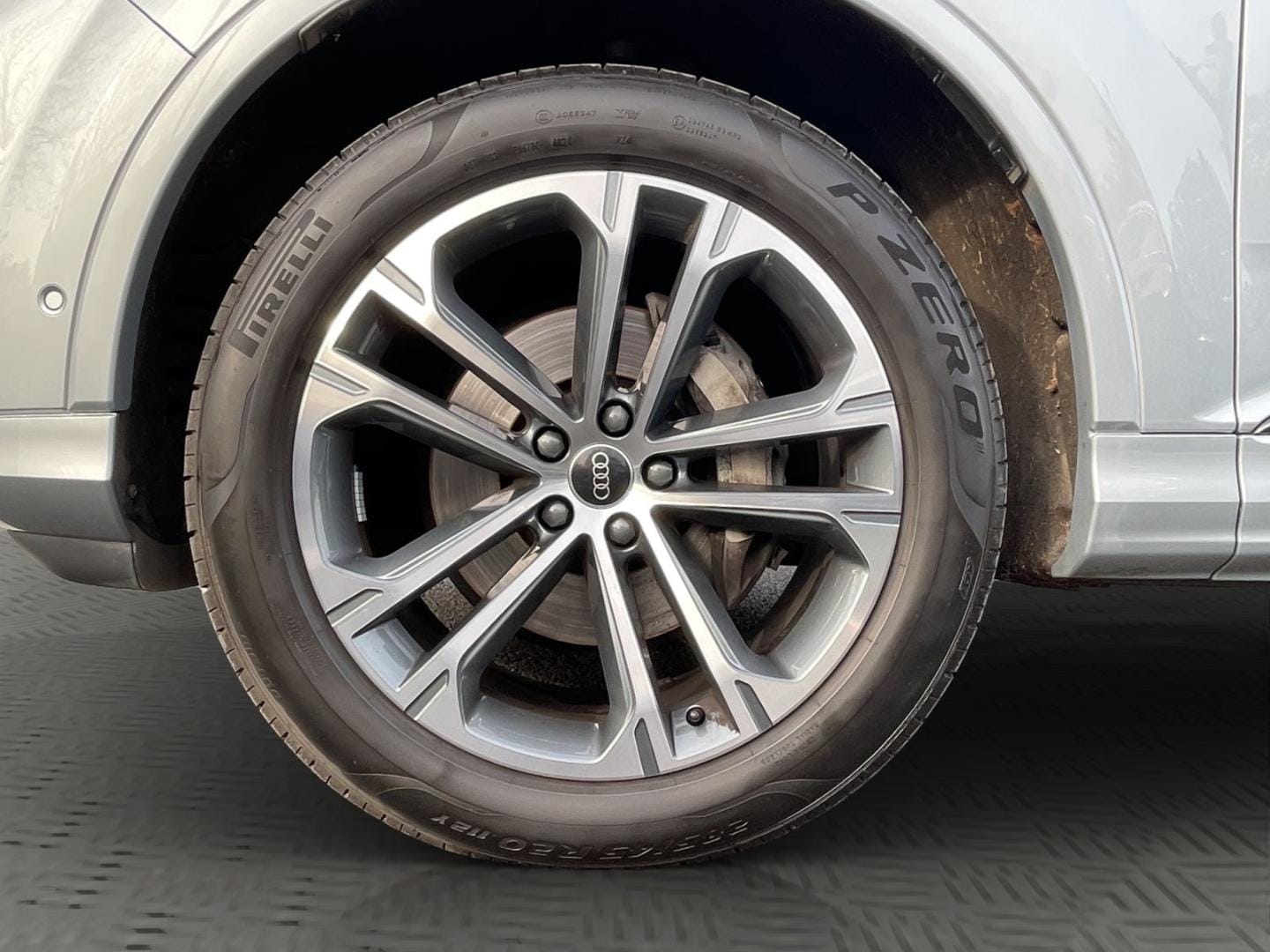 Bild über Audi Q7 SUV S line 50 TDI quattro tiptronic - für weitere Informationen kontaktieren Sie den Audi Partner