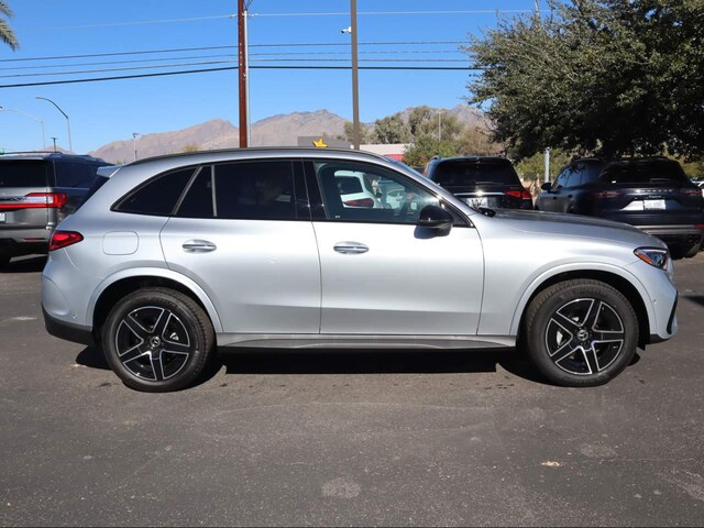 2026 Mercedes-Benz GLC 300