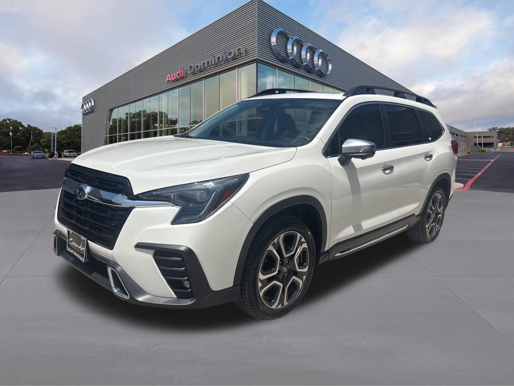2023 Subaru Ascent Touring's photo