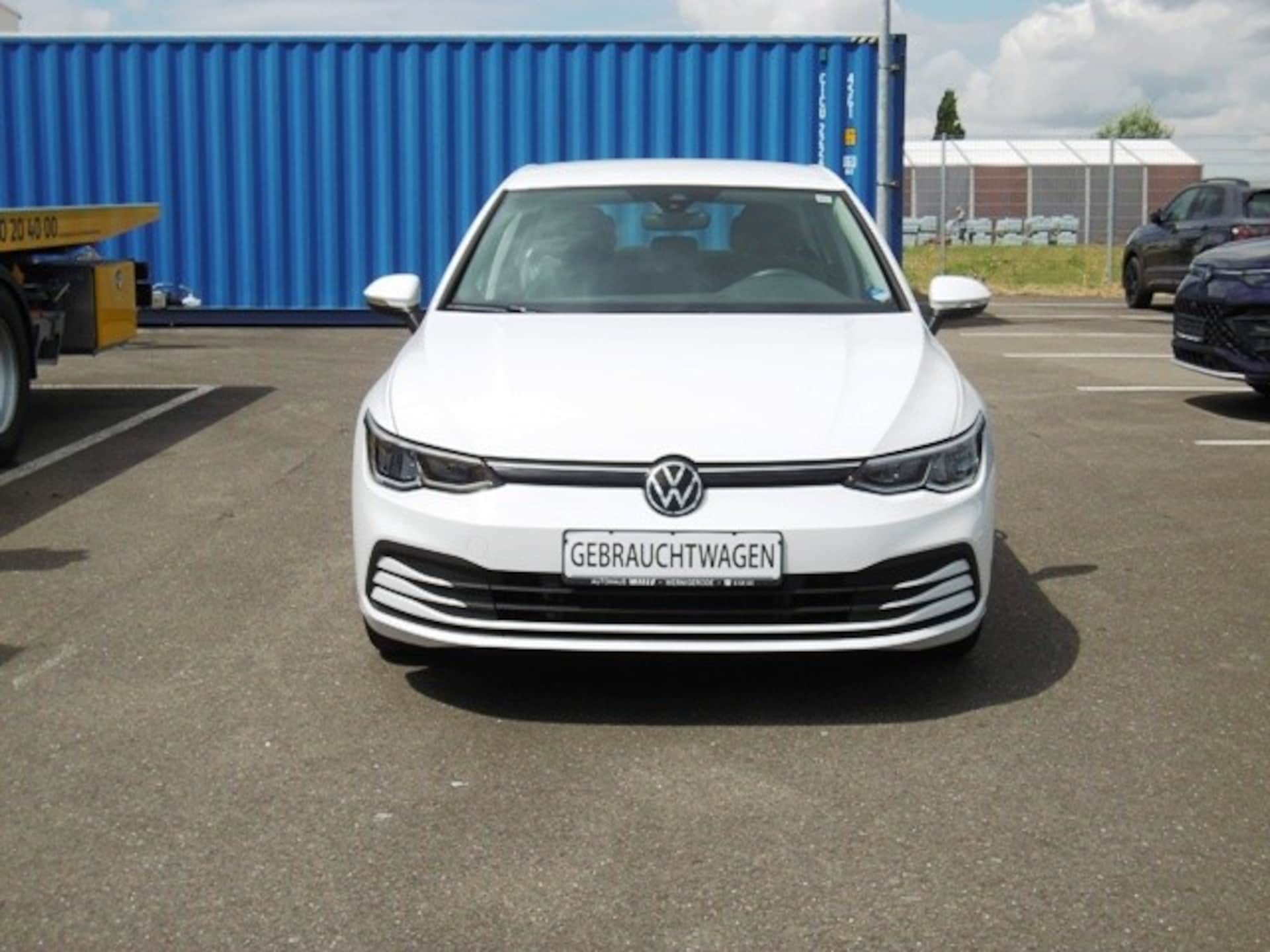 Volkswagen Golf Life