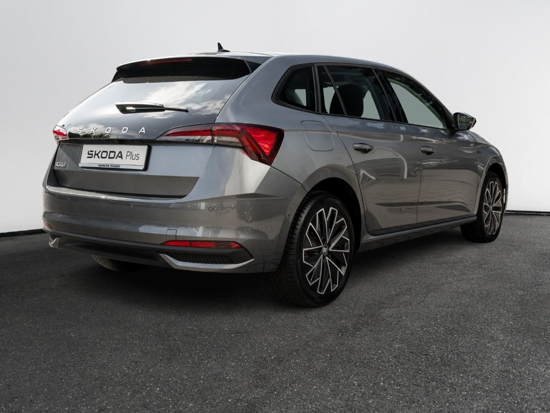Skoda Scala Tour