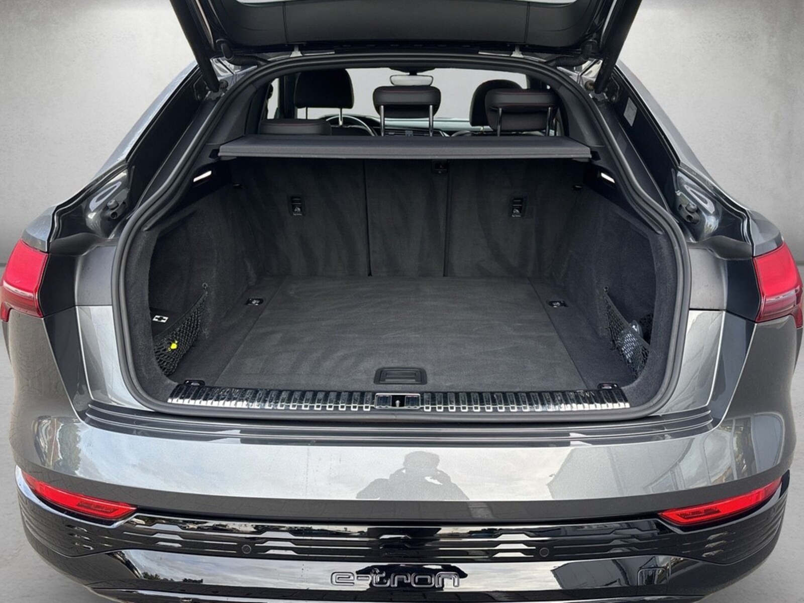 Audi Q8 Sportback e-tron – Bild 6