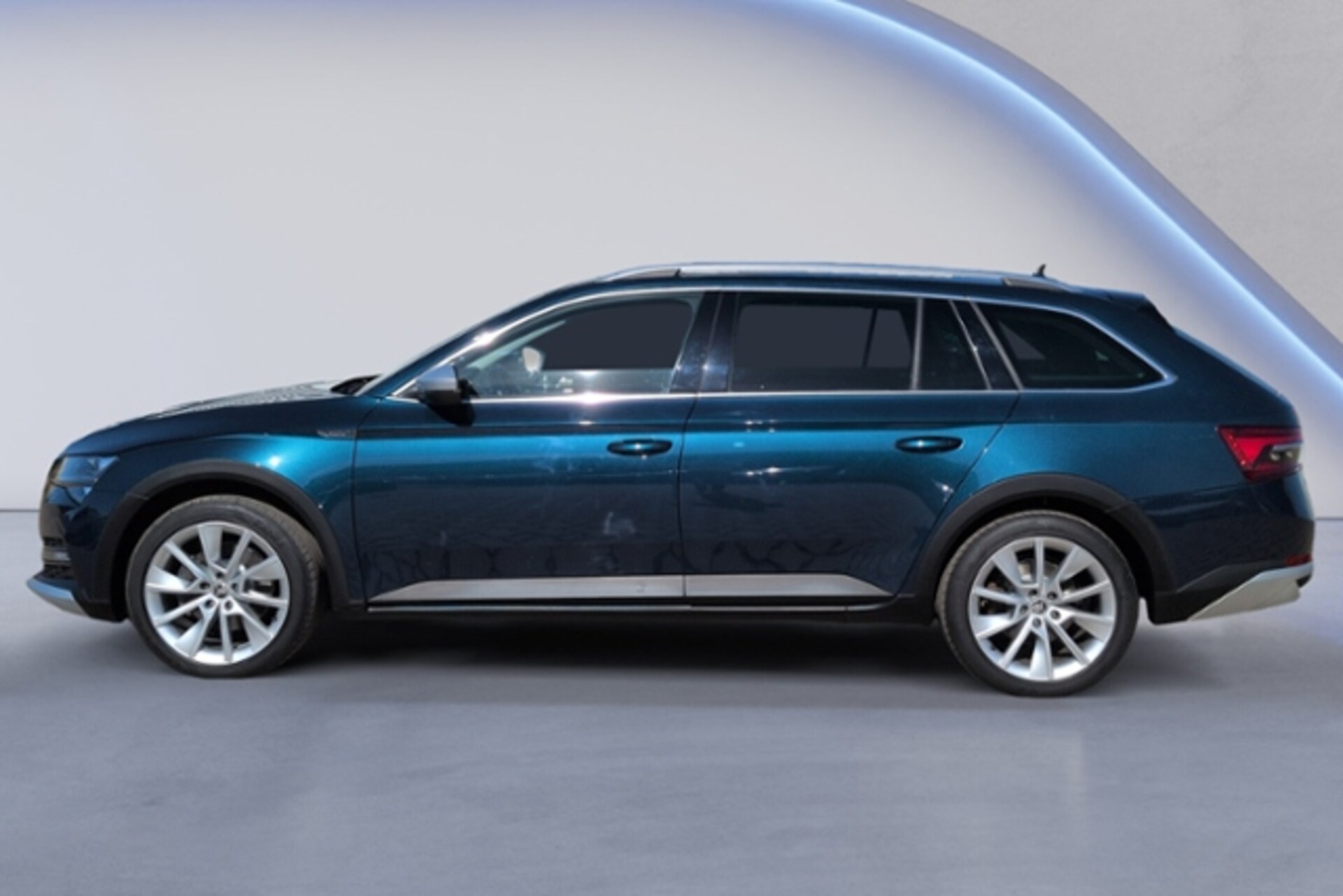 Skoda Superb Combi Scout