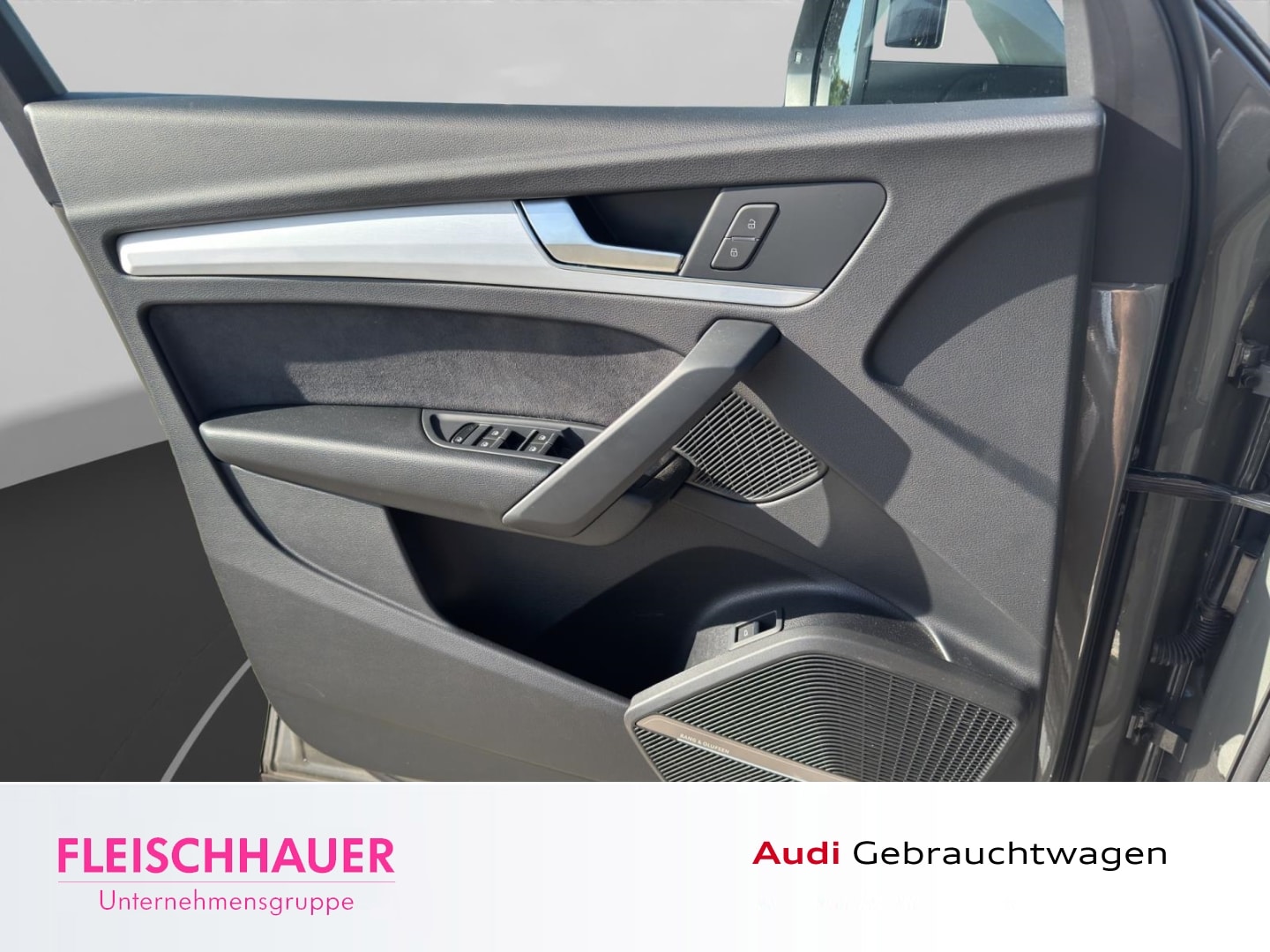 Bild über Audi Q5 Sportback 40 TDI quattro S tronic - für weitere Informationen kontaktieren Sie den Audi Partner