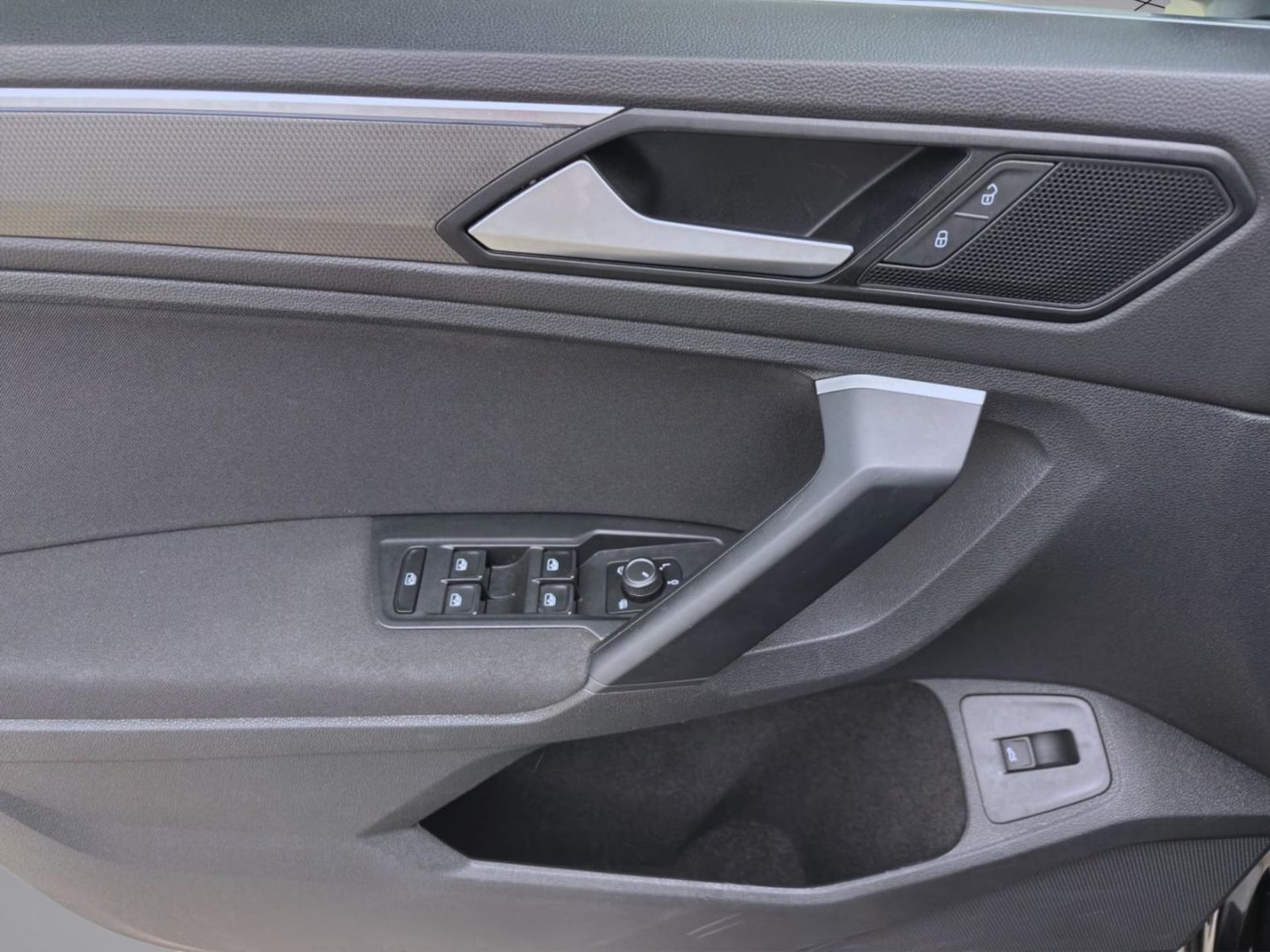 Volkswagen Tiguan IQ.DRIVE