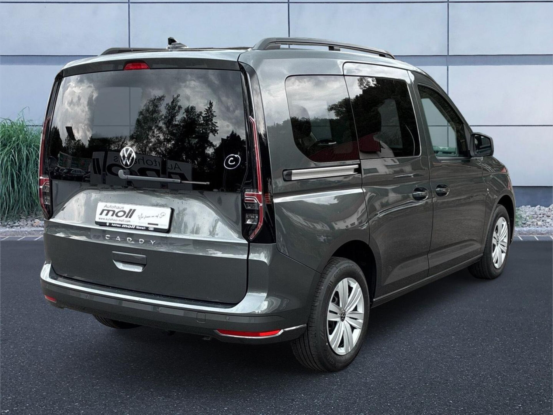 Volkswagen Caddy Basis-Modell