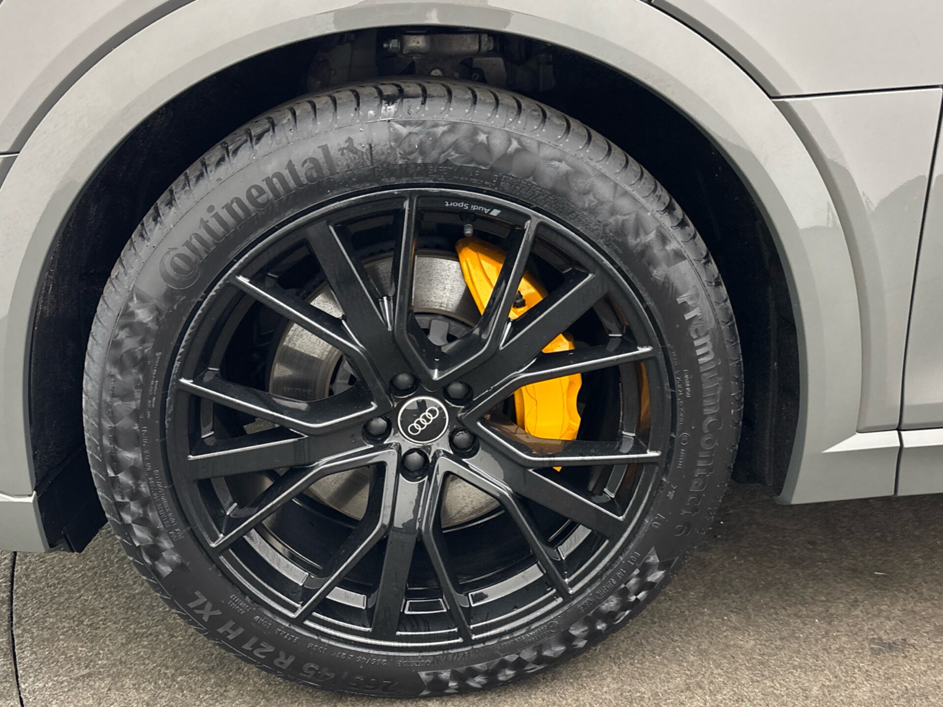 Audi e-tron Sportback S line