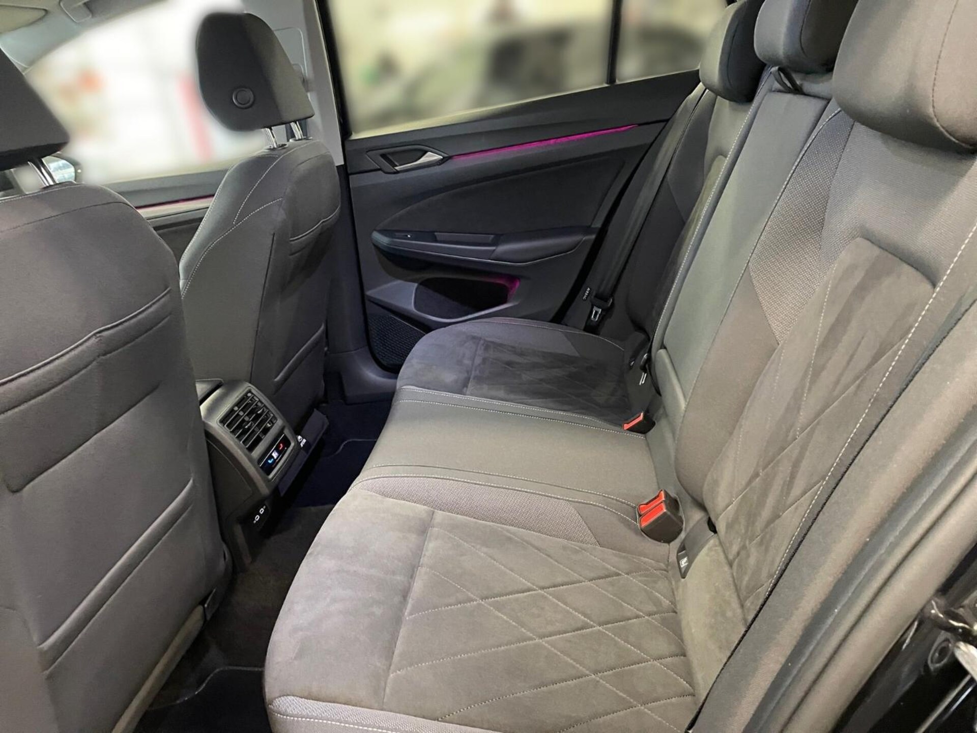 Volkswagen Golf Style