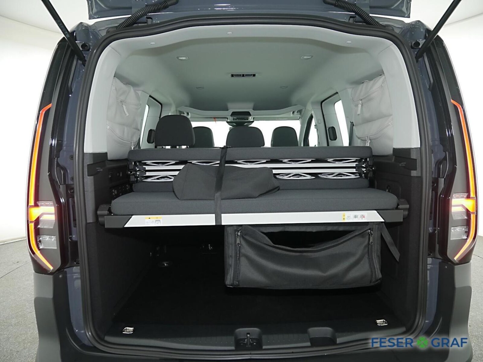 Volkswagen Caddy – Bild 9