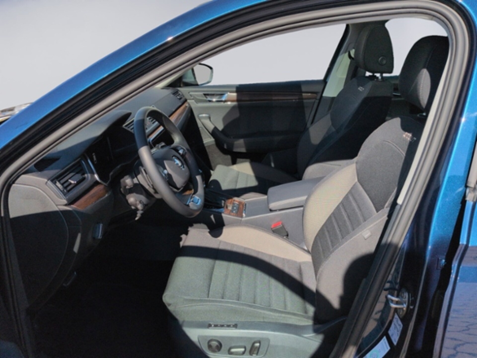 Skoda Superb Combi Scout