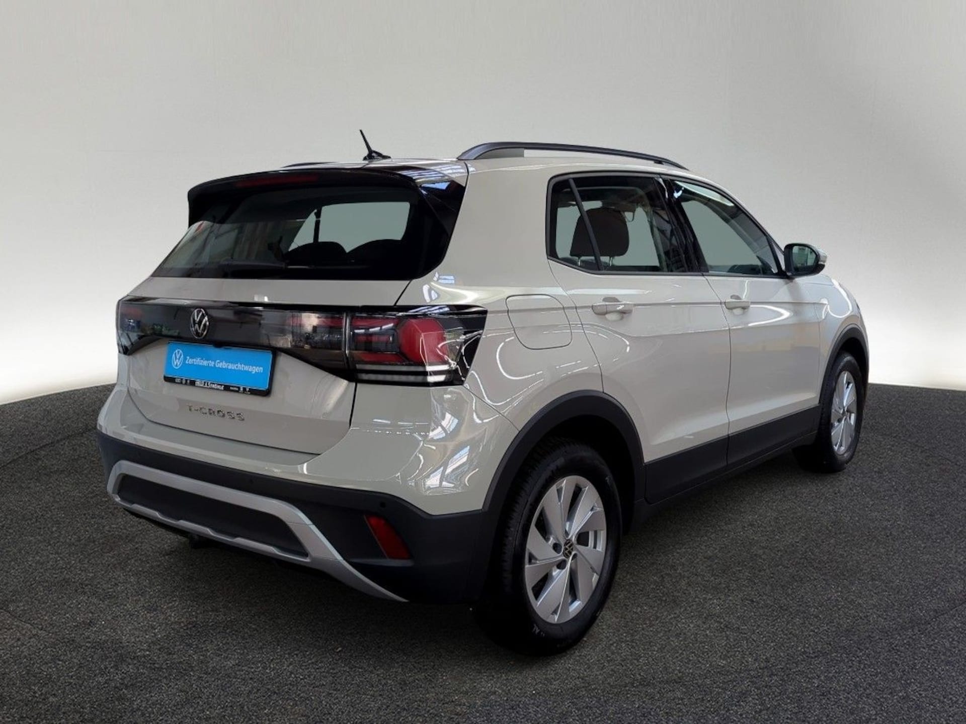 Volkswagen T-Cross Life