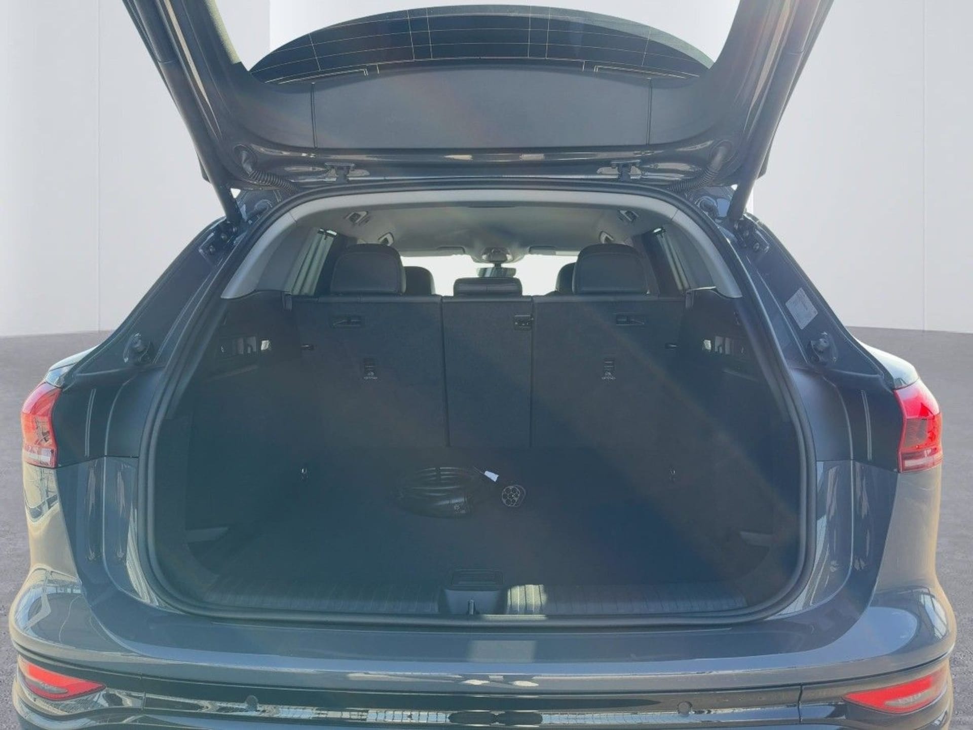 Audi Q6 SUV e-tron