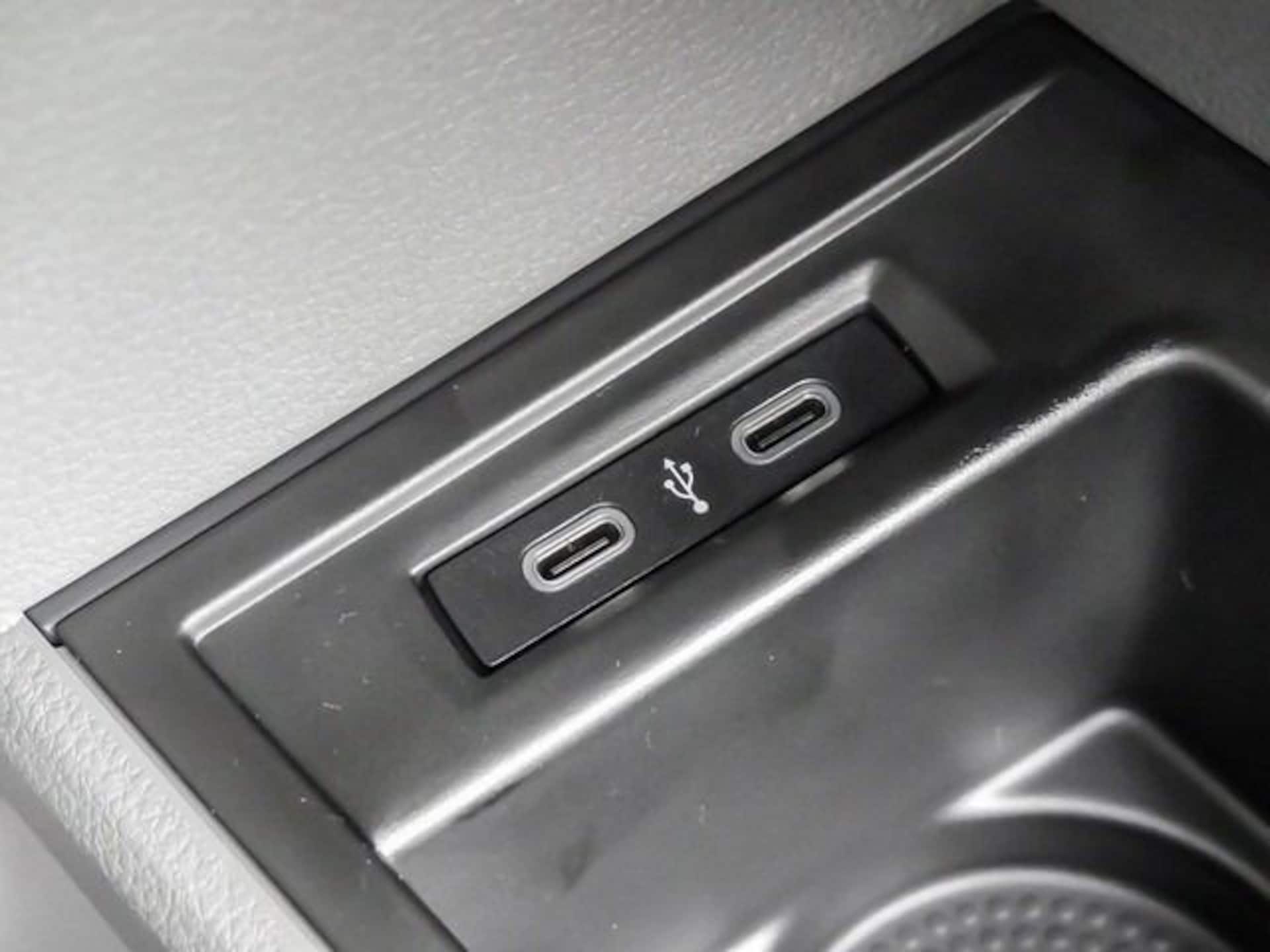 Volkswagen T6.1 Transporter Kasten kurzer Radstand