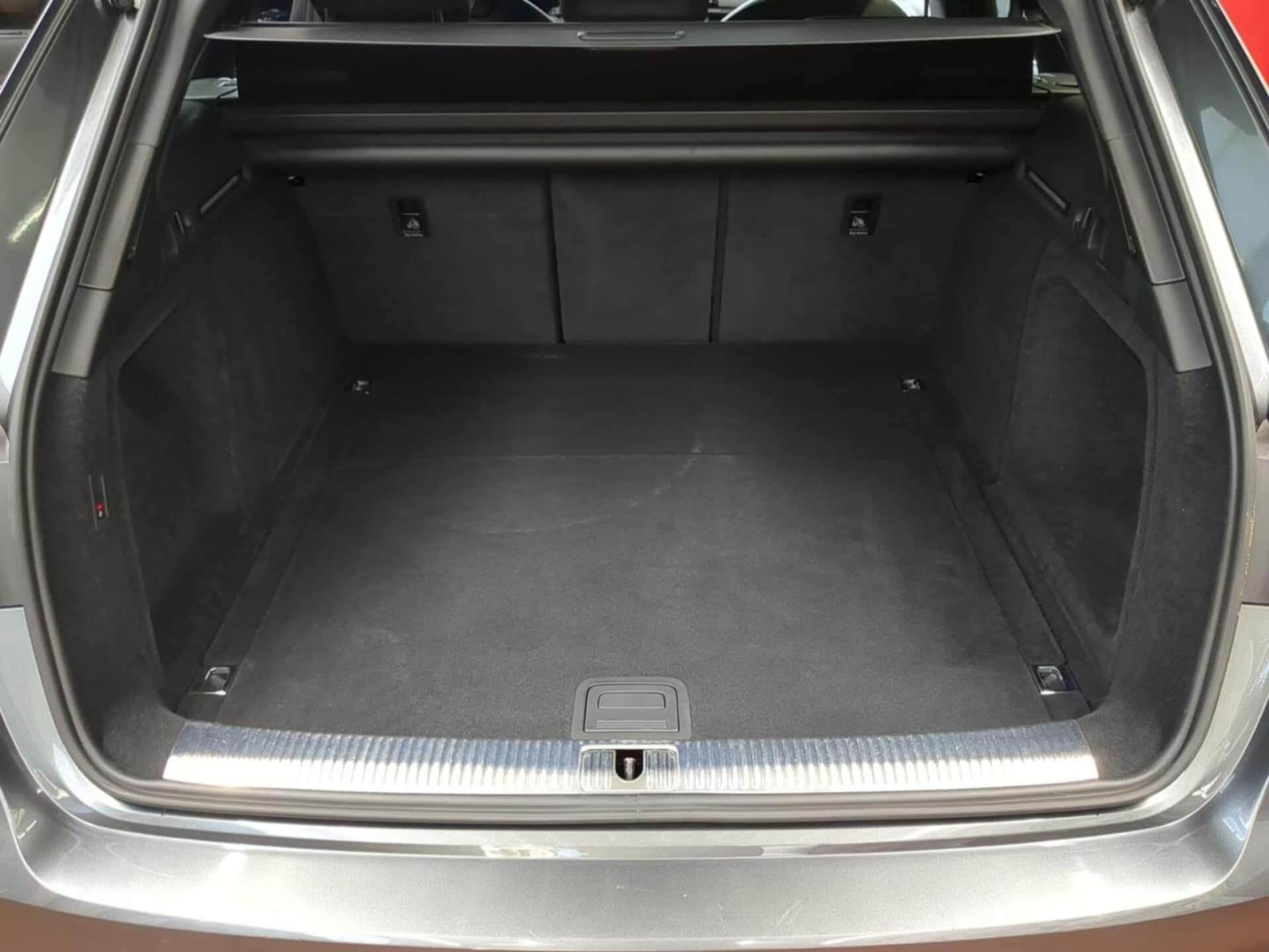 Audi A4 Avant S line
