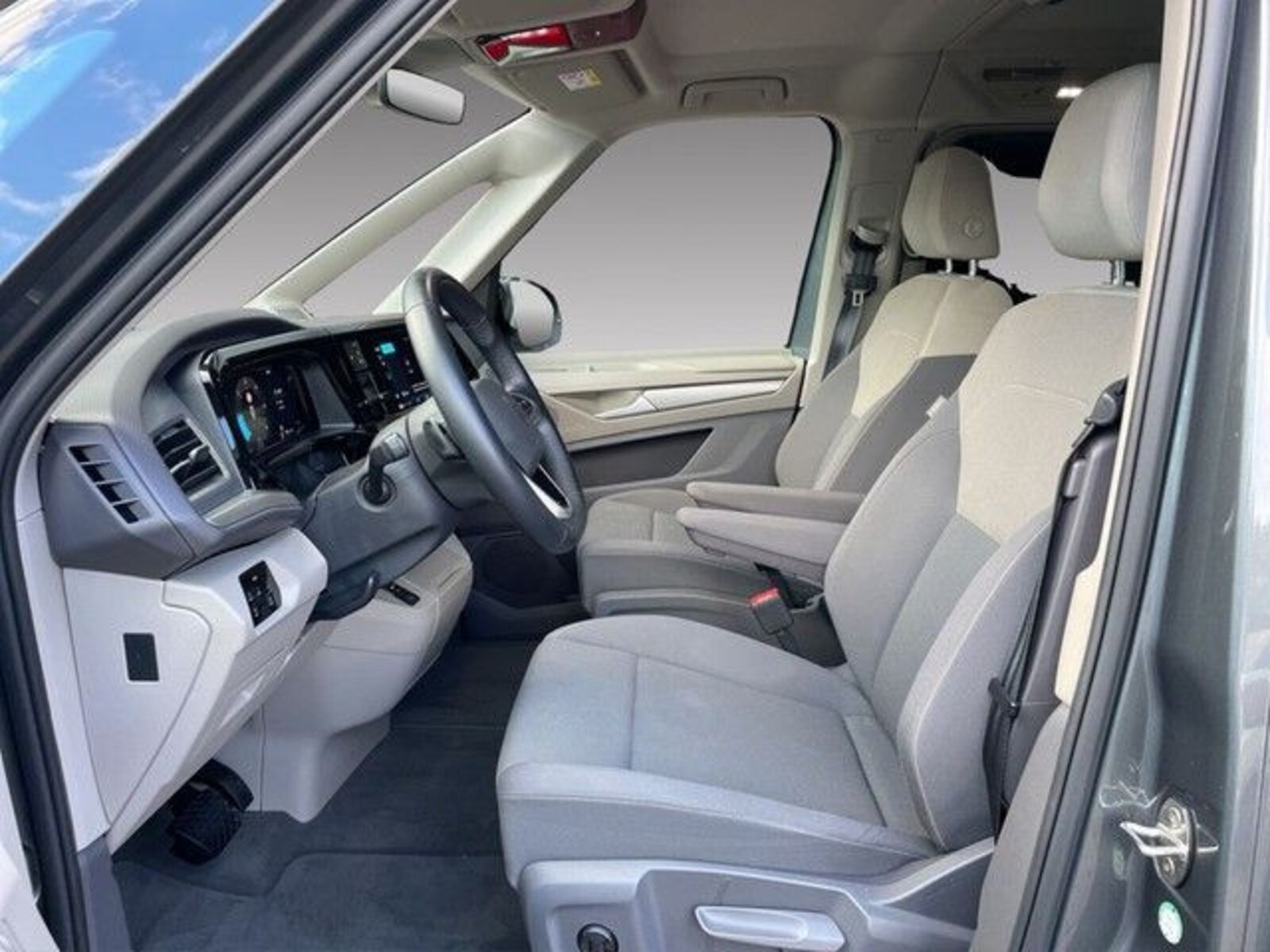 Volkswagen Multivan – Bild 12