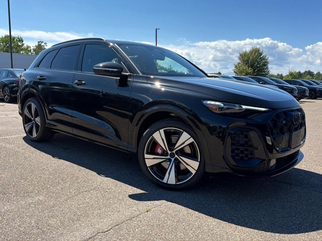 Photo of 2026 Audi SQ5