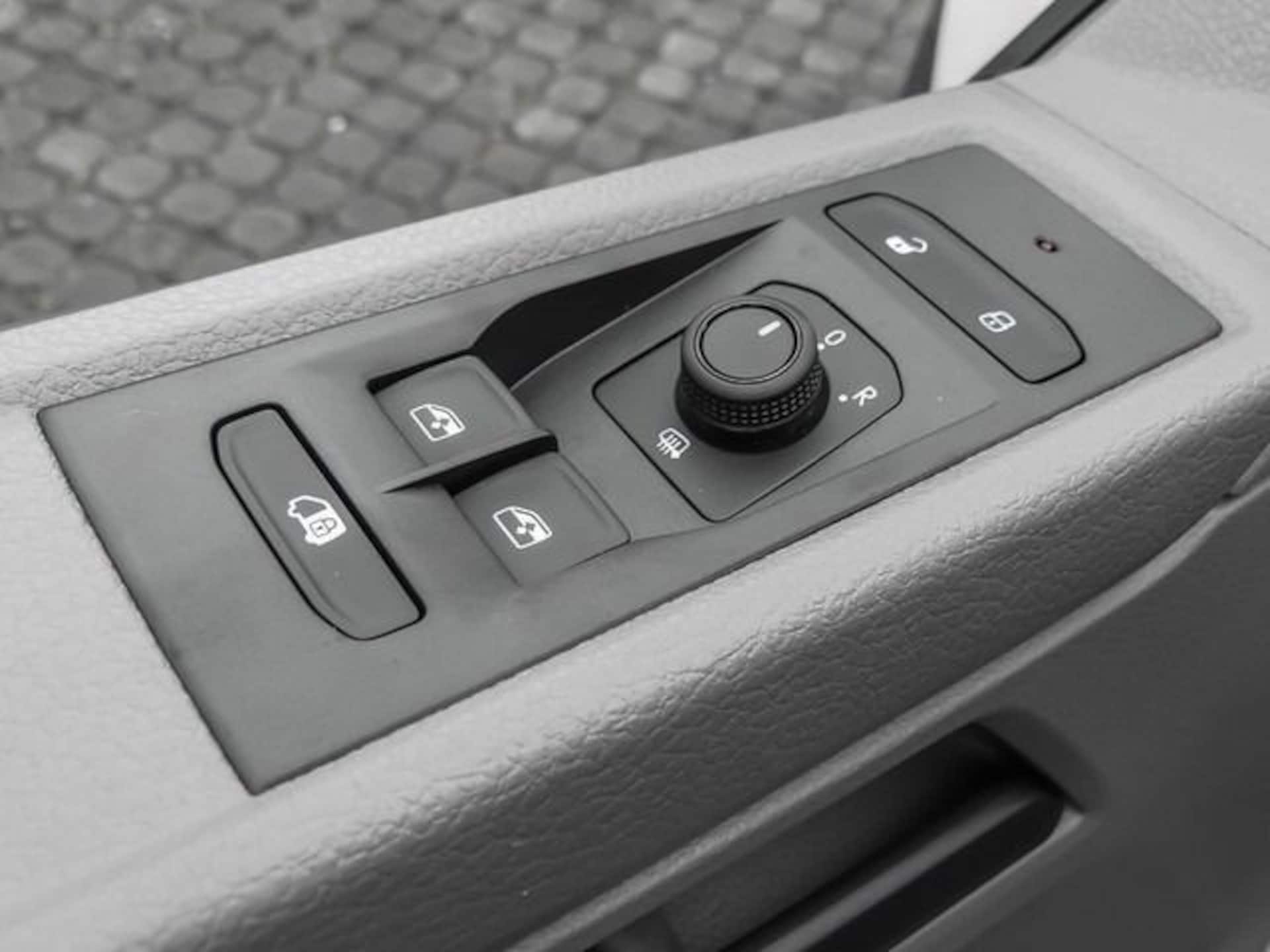 Volkswagen T6.1 Transporter Kasten kurzer Radstand