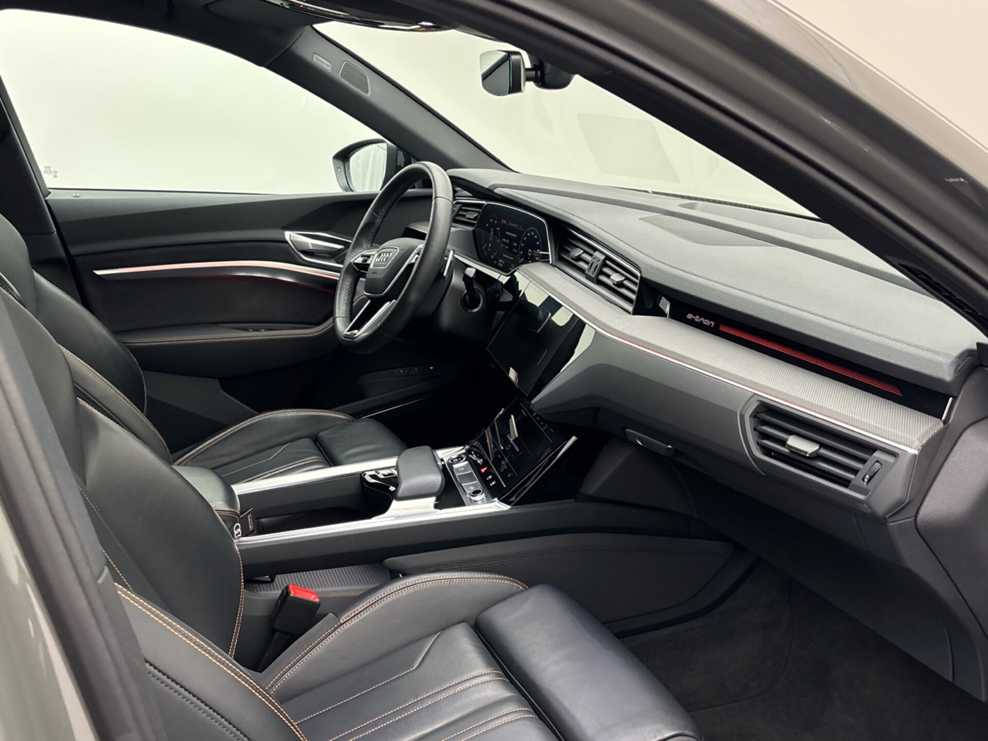 Audi e-tron Sportback S line