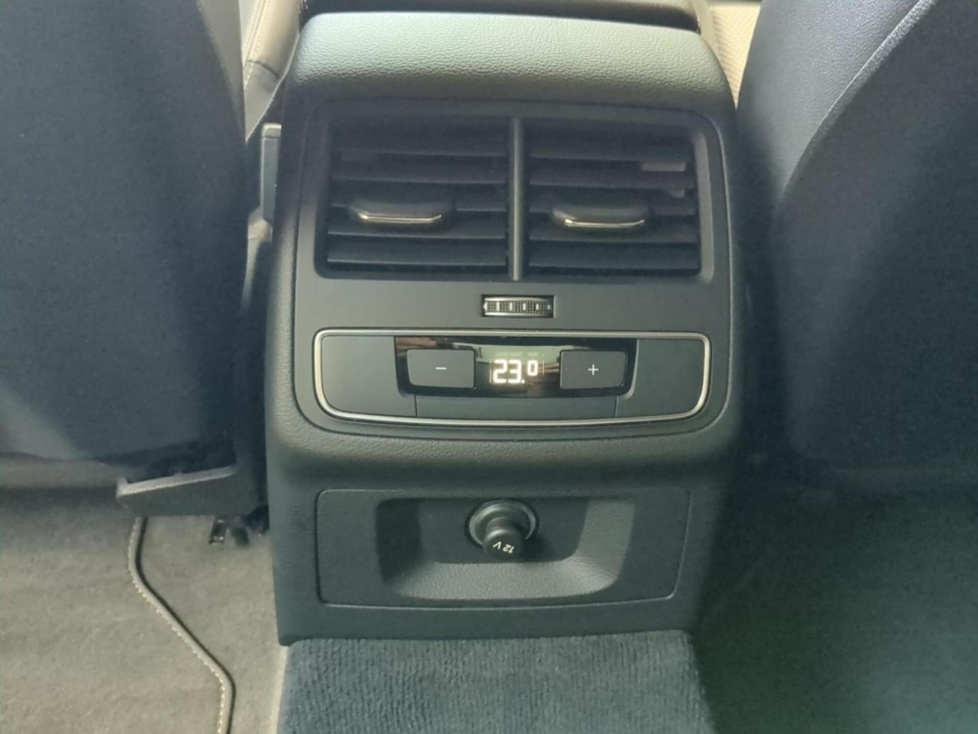 Audi A4 Avant S line