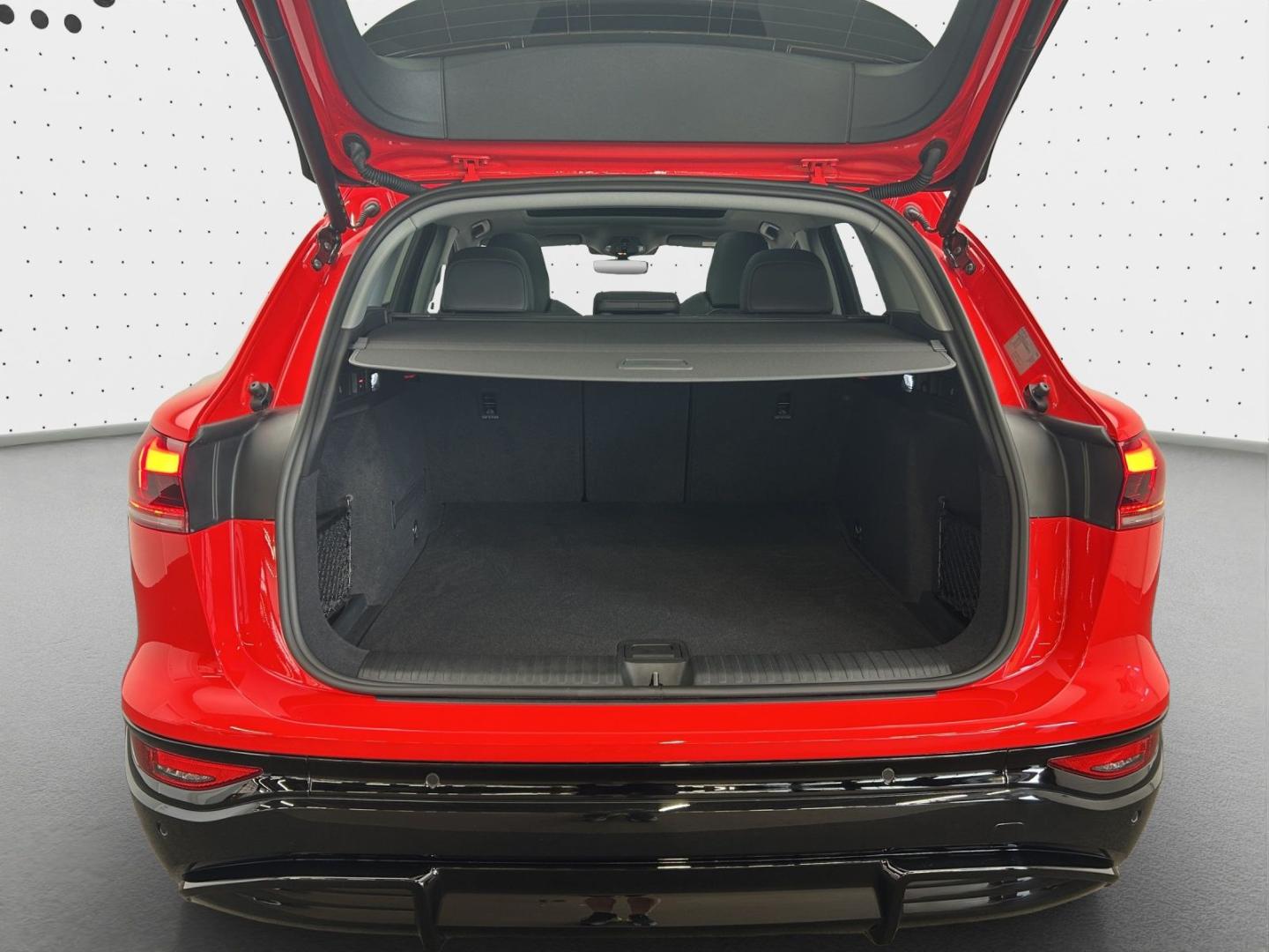 Image about Audi Q6 SUV e-tron e-tron performance