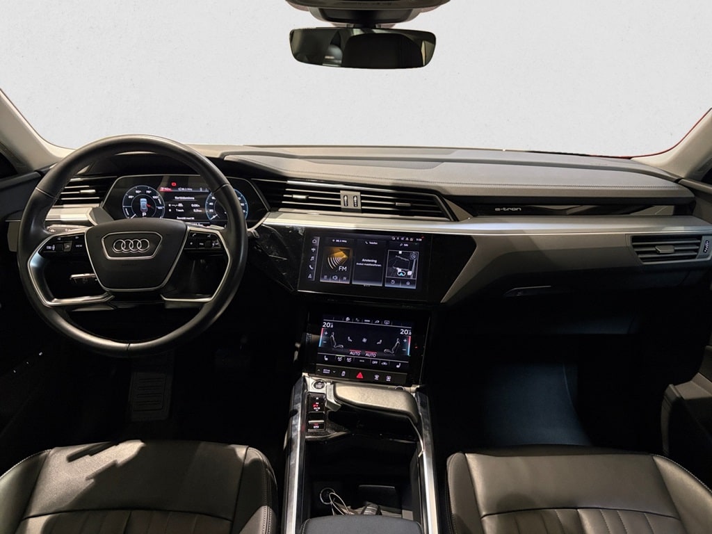Bild som visar Audi Q8 e-tron Q8 50 e-tron quattro Proline 250,00 kW - för mer information kontakta din Audi Partner