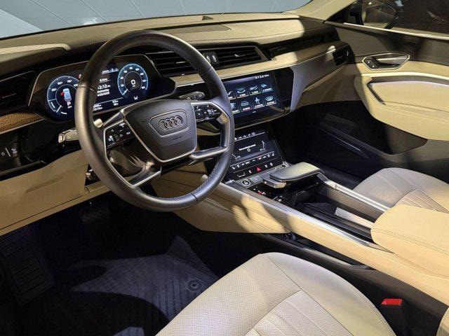 2023 Audi e-tron