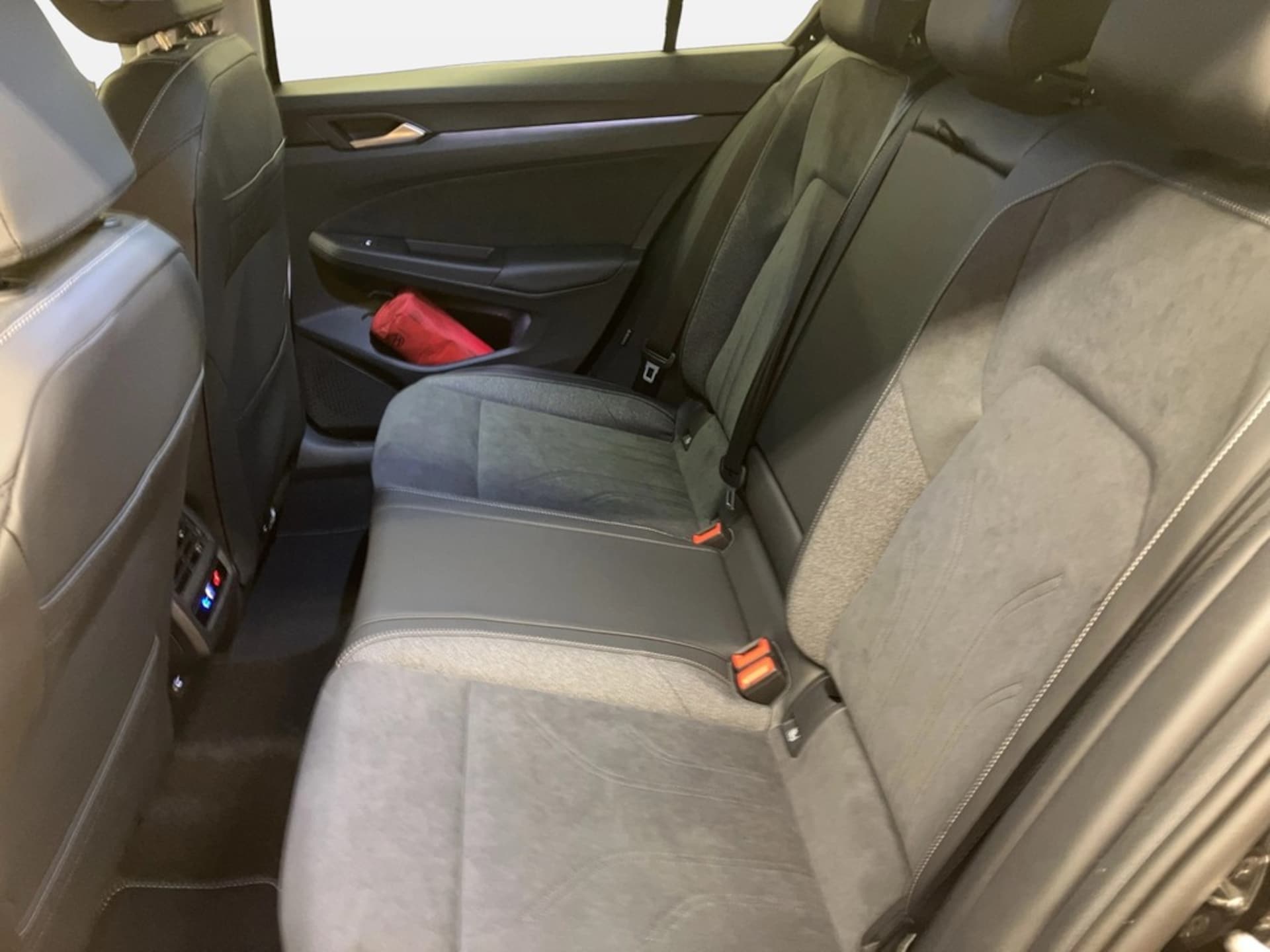 Volkswagen Golf Style