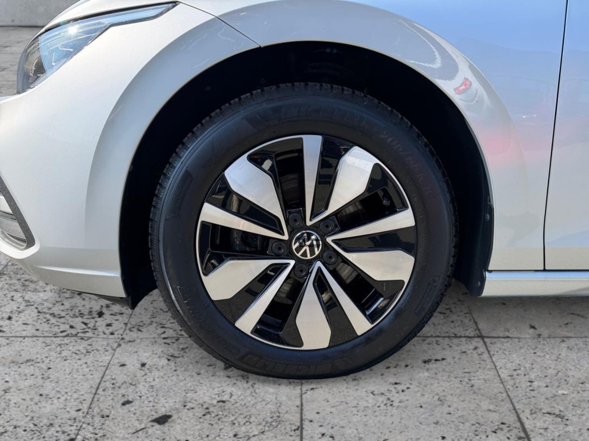 Volkswagen Golf MOVE