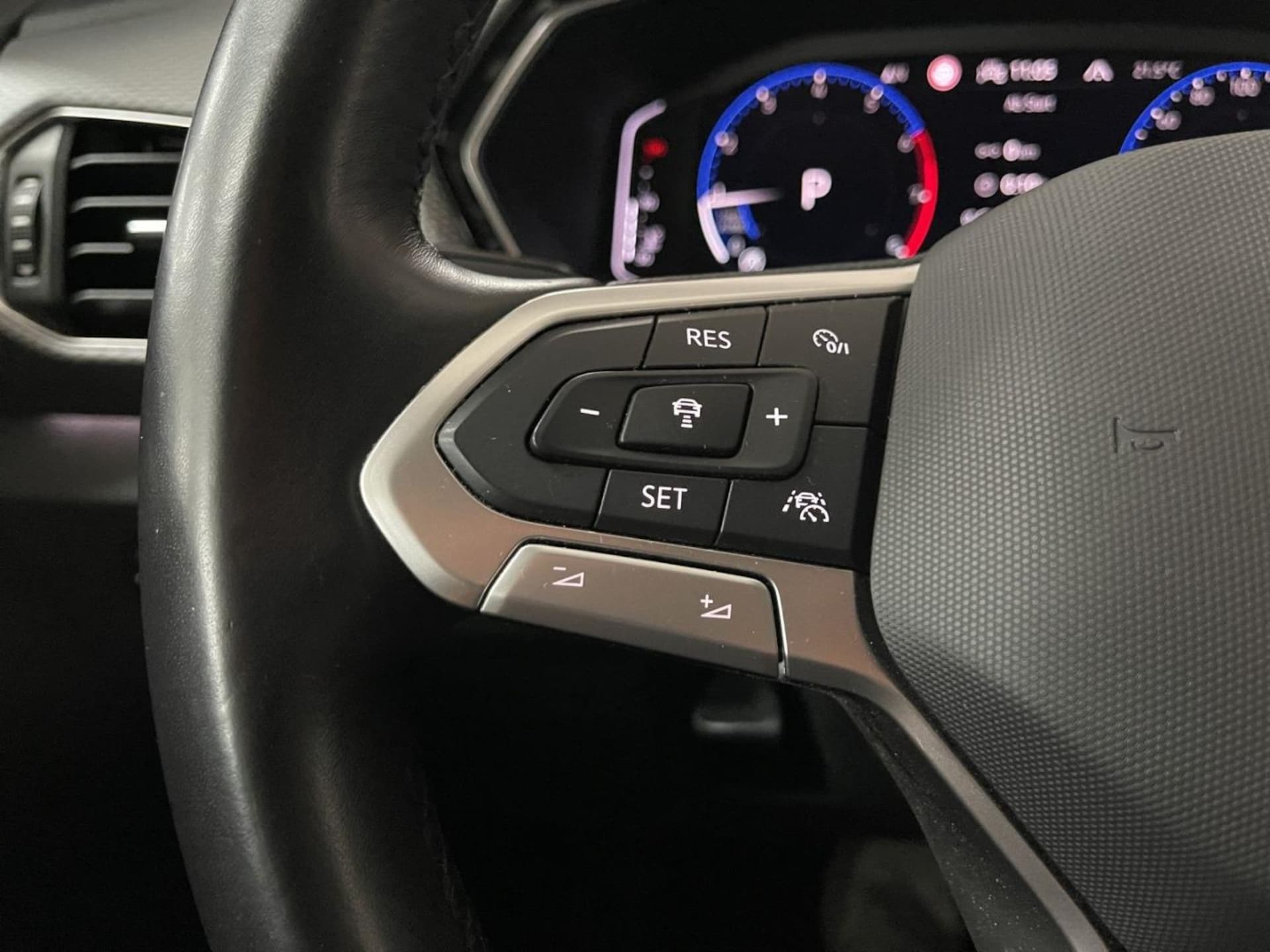 Volkswagen T-Cross ACTIVE