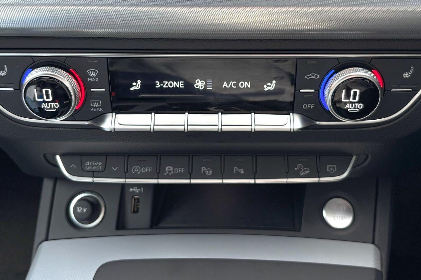 Image about Audi Q5 Sport 40 TDI quattro S tronic