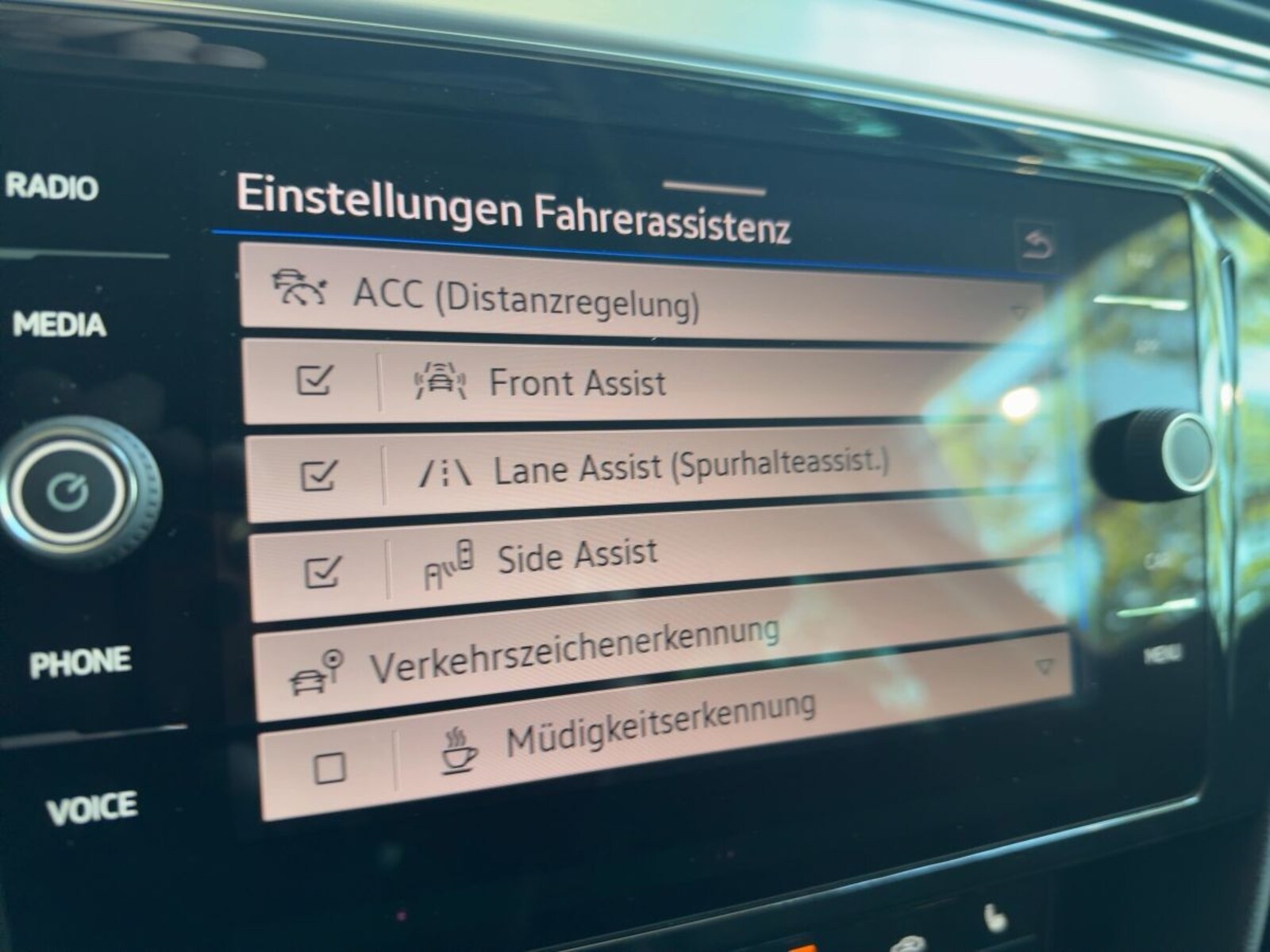 Volkswagen Passat Variant – Bild 14