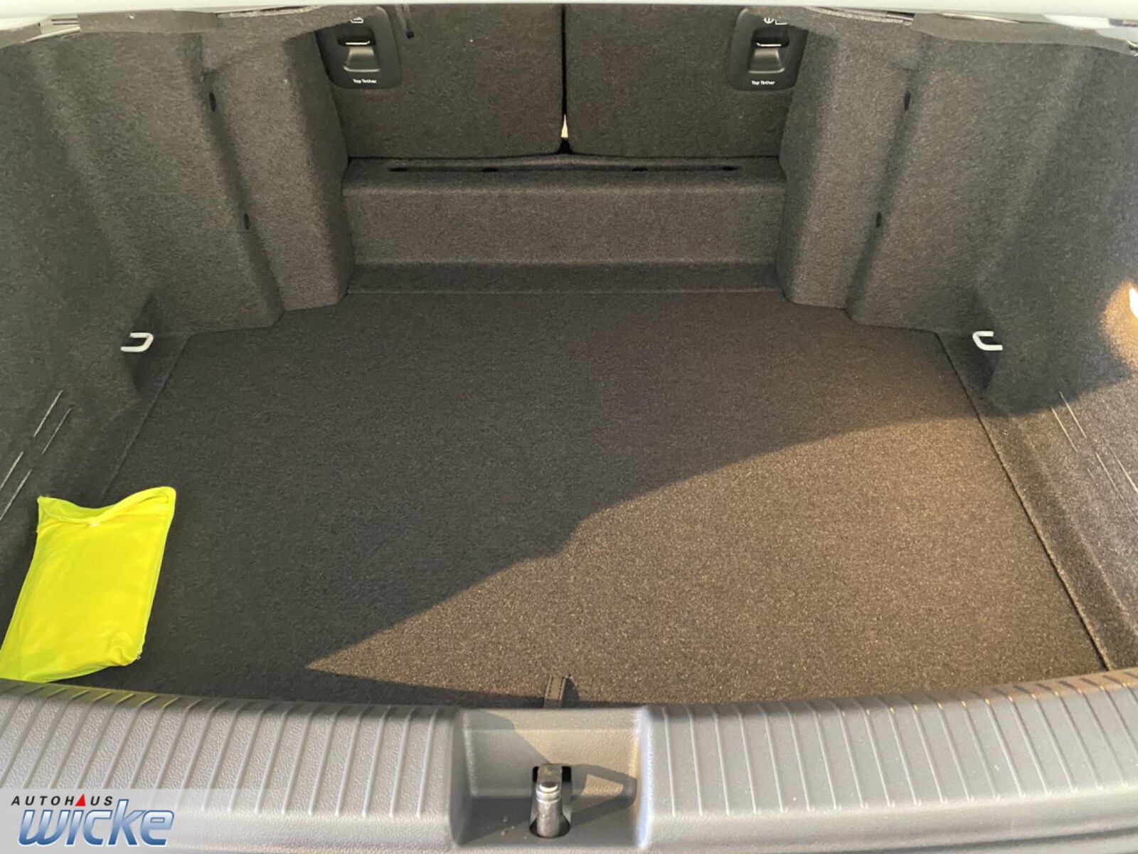 Volkswagen T-Roc Cabriolet – Bild 19